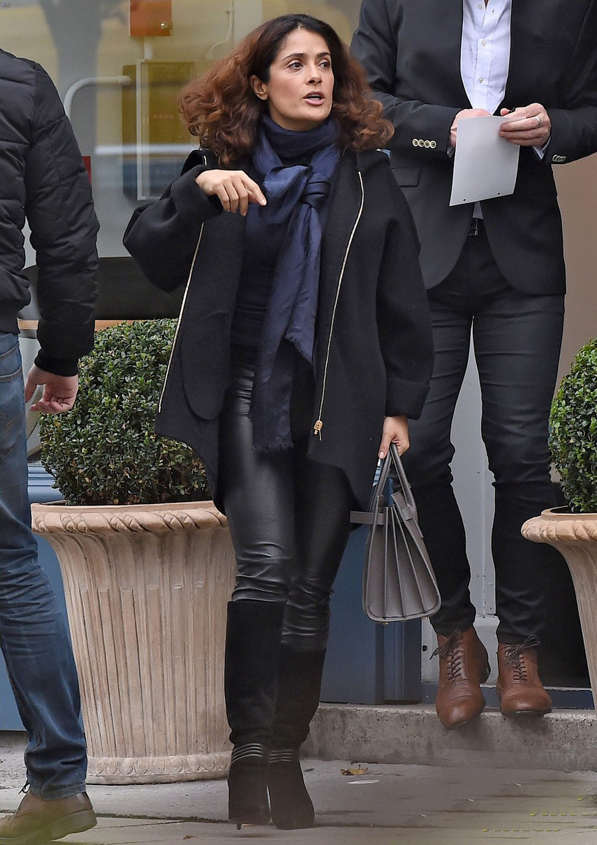 Salma Hayek shopping in London