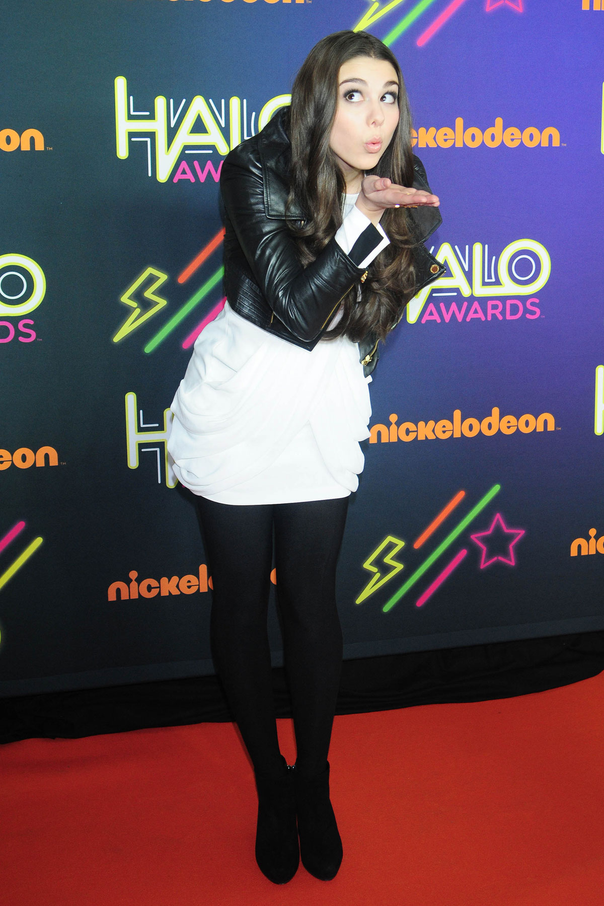 Kira Kosarin attends 2014 Nickelodeon HALO Awards