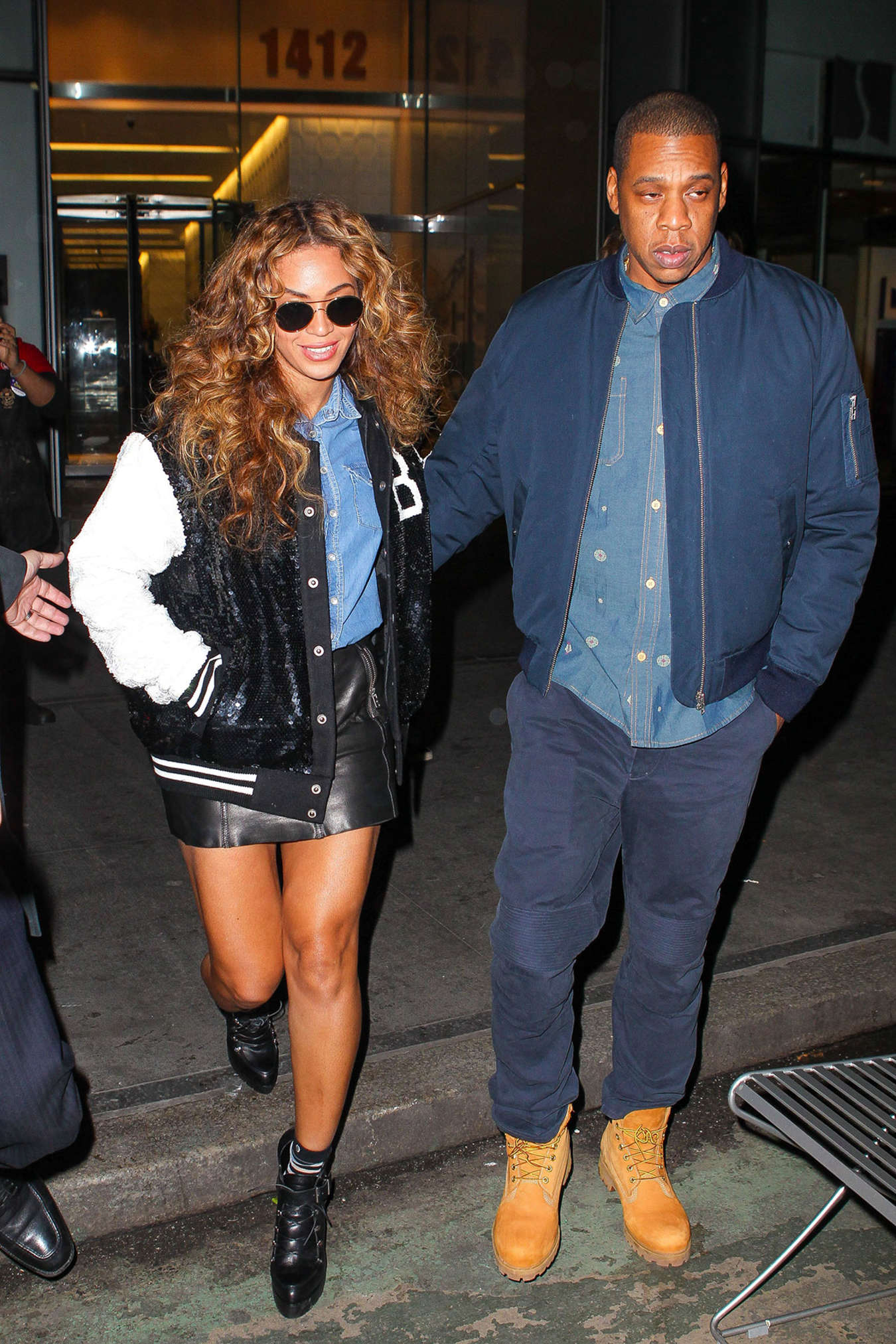 Beyonce Knowles and Jay Z are seen in Midtown