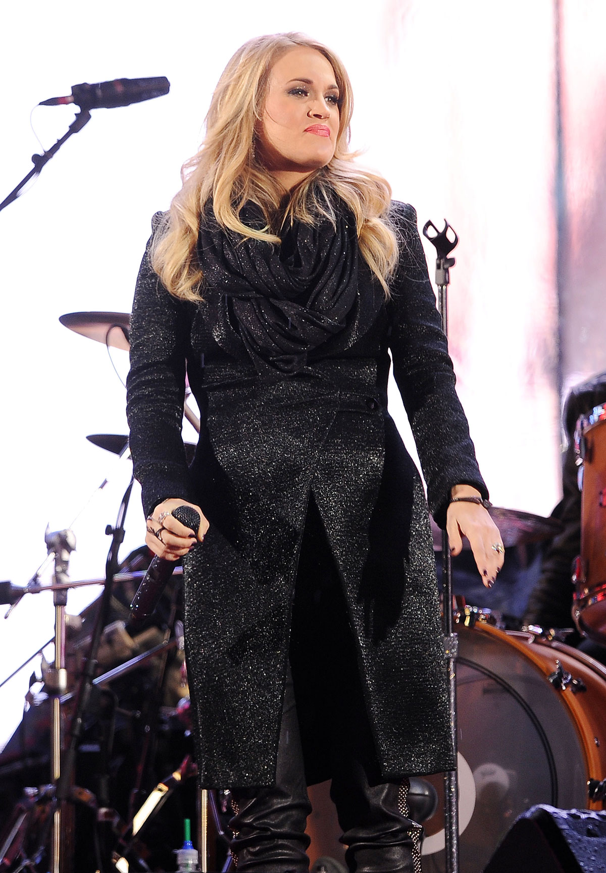 Carrie Underwood attends World AIDS Day Concert