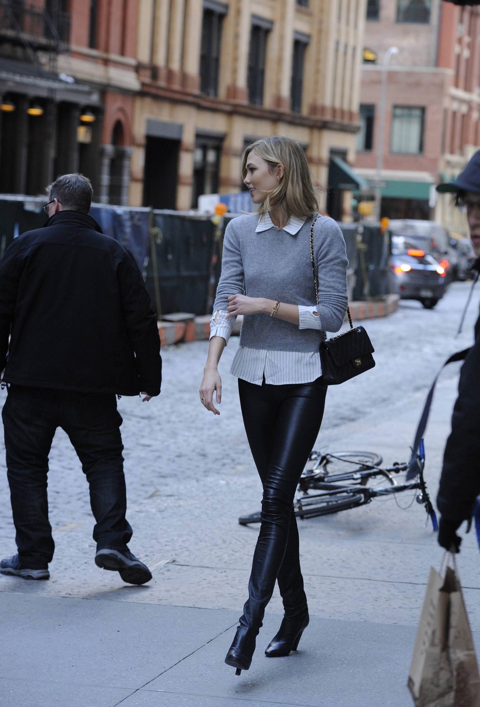 Karlie Kloss is spotted out for a stroll in New York City