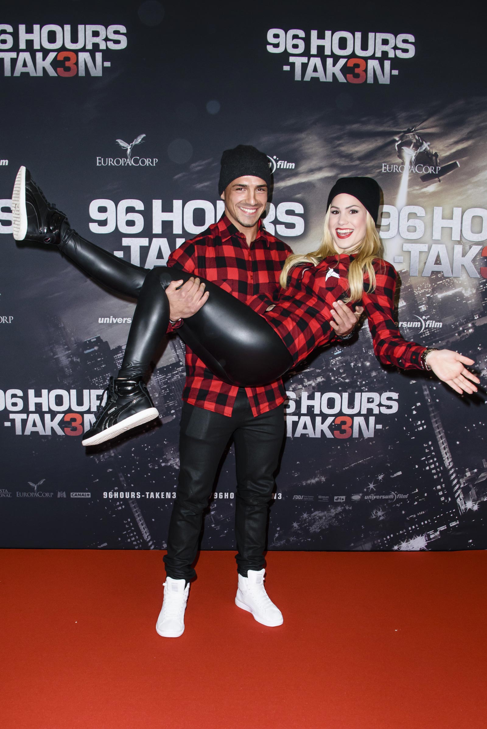 Angelina Heger attends the premiere 96 Hours - Taken 3
