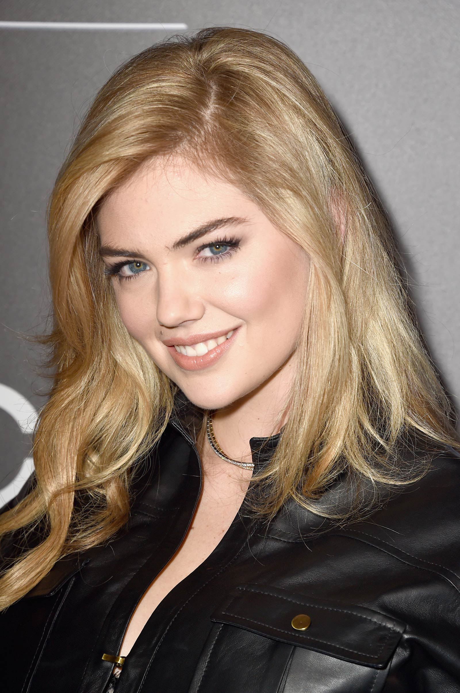 Kate Upton attends The PEOPLE Magazine Awards