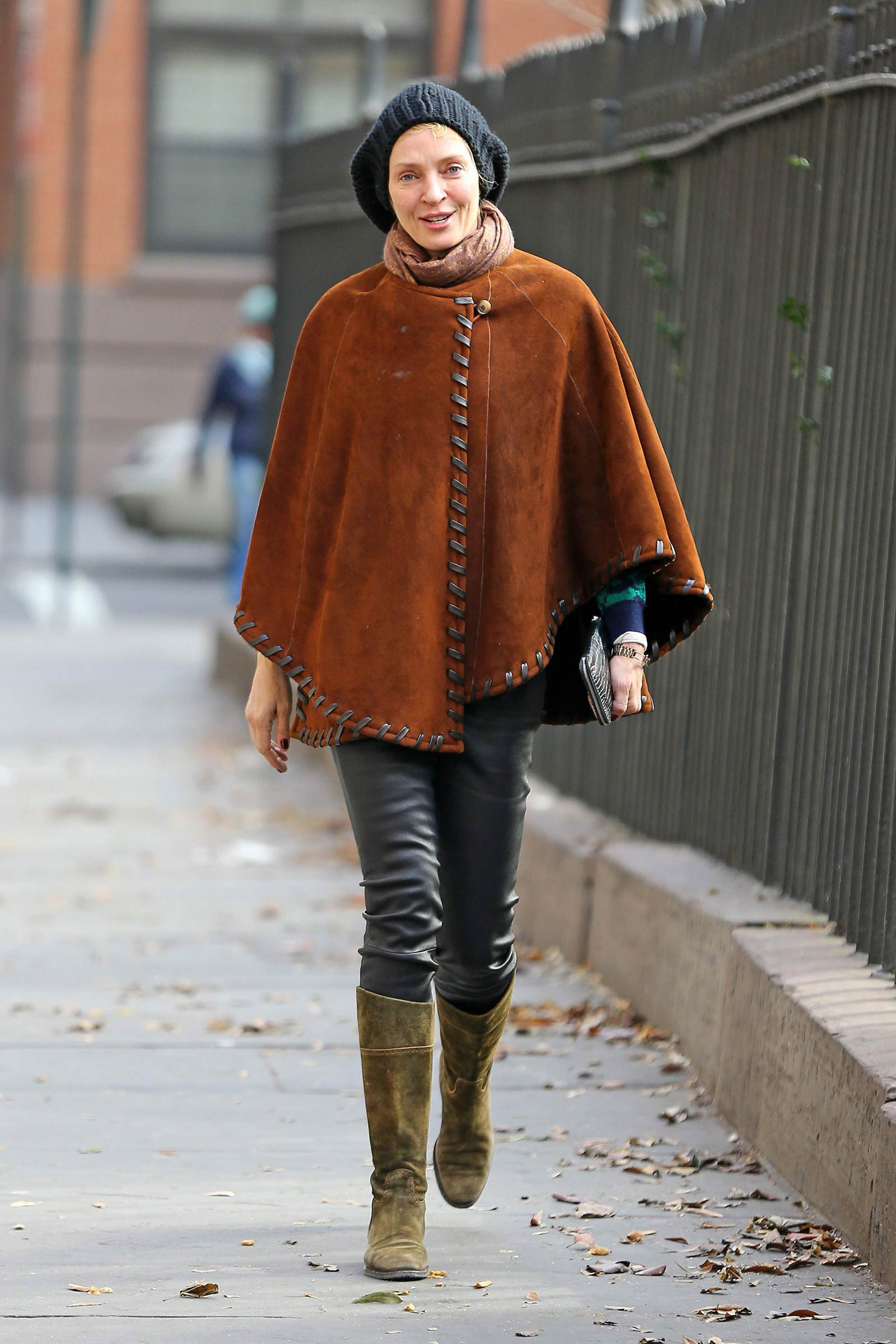 Uma Thurman walking around in New York City