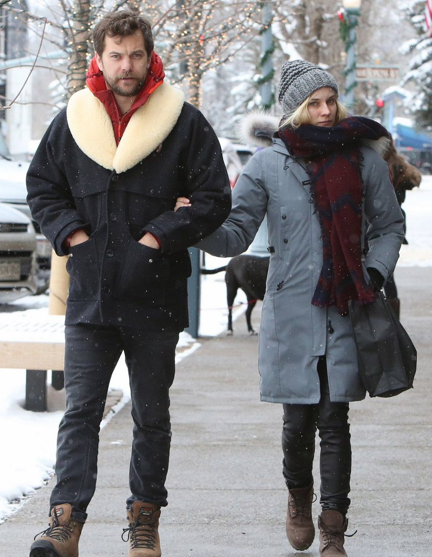 Diane Kruger strolls in Aspen