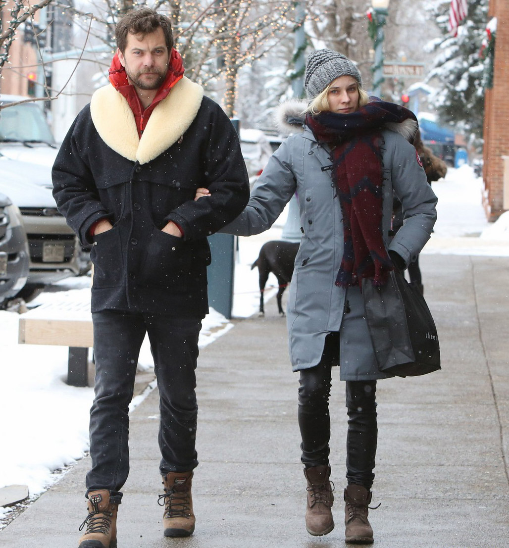 Diane Kruger strolls in Aspen