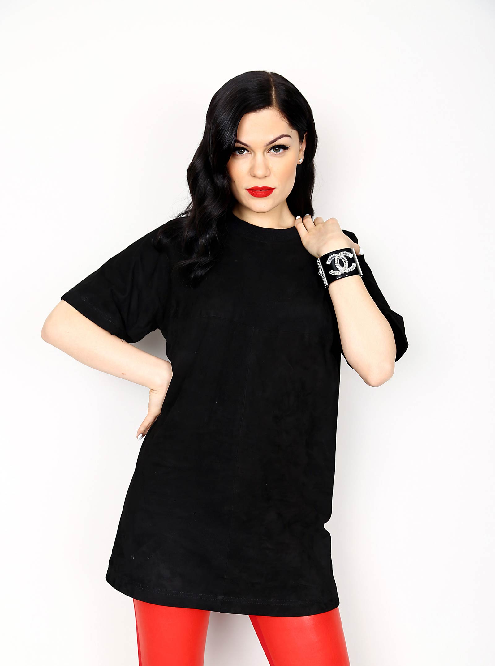 Jessie J portrait for 93.3 FLZ’s Jingle Ball