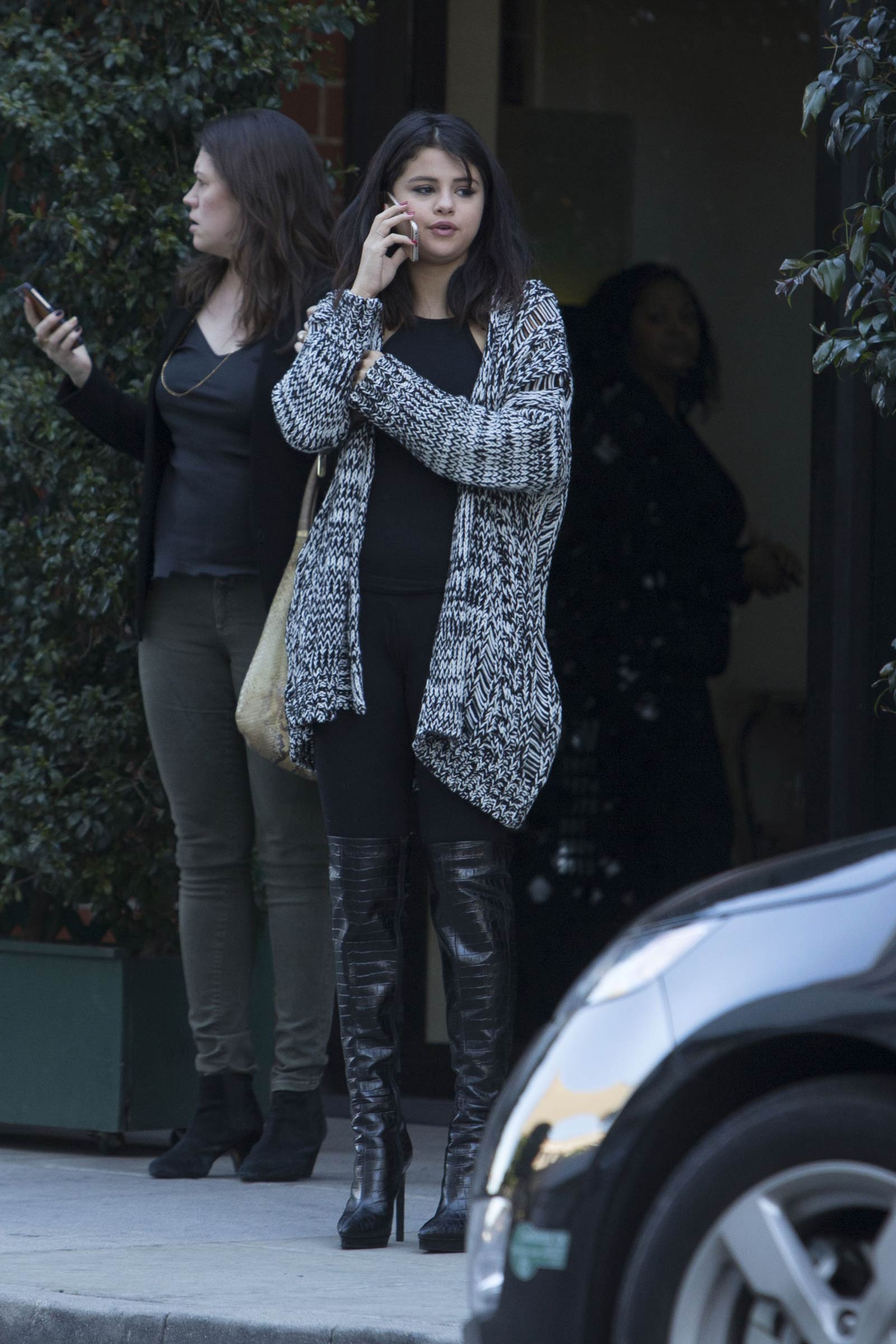 Selena Gomez leaving Mr Chows