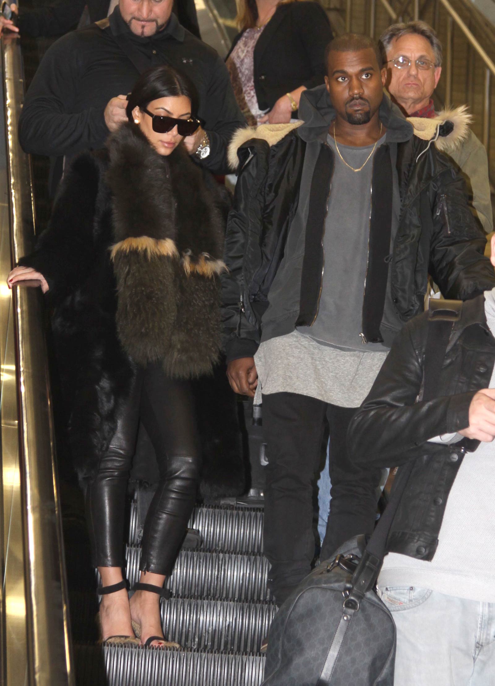 Kim Kardashian arriving at Washington Dulles International Airport