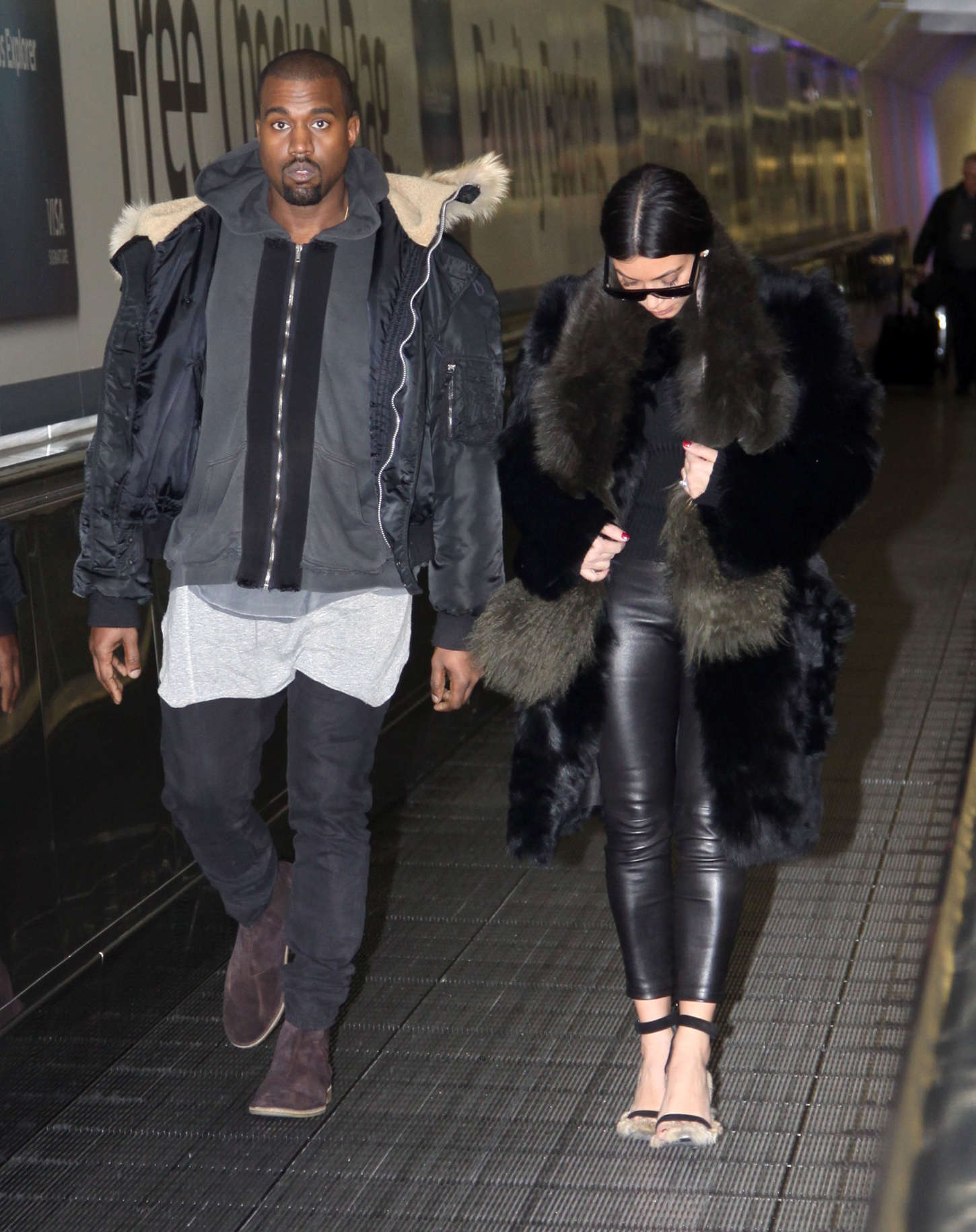 Kim Kardashian arriving at Washington Dulles International Airport