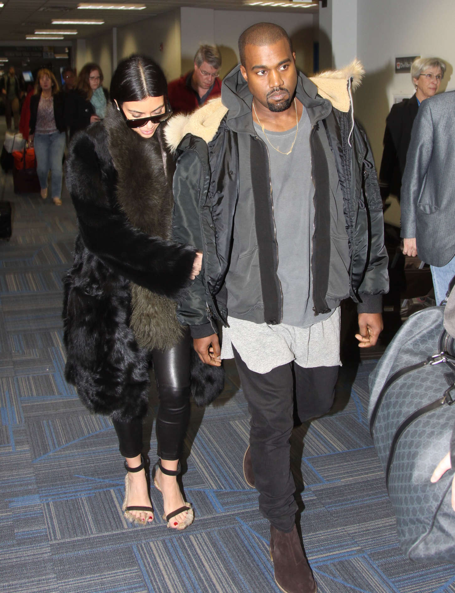 Kim Kardashian arriving at Washington Dulles International Airport