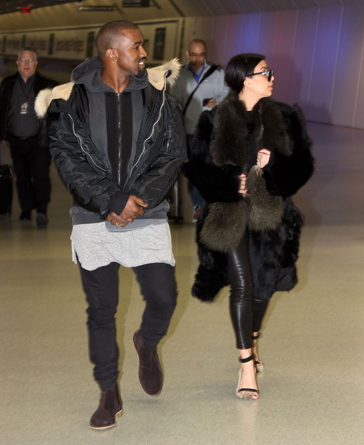 Kim Kardashian arriving at Washington Dulles International Airport