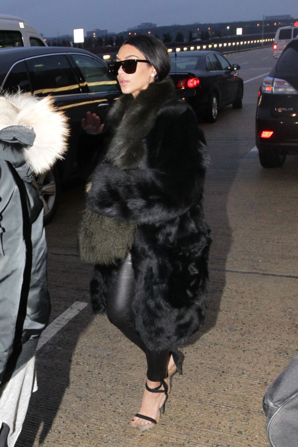 Kim Kardashian arriving at Washington Dulles International Airport