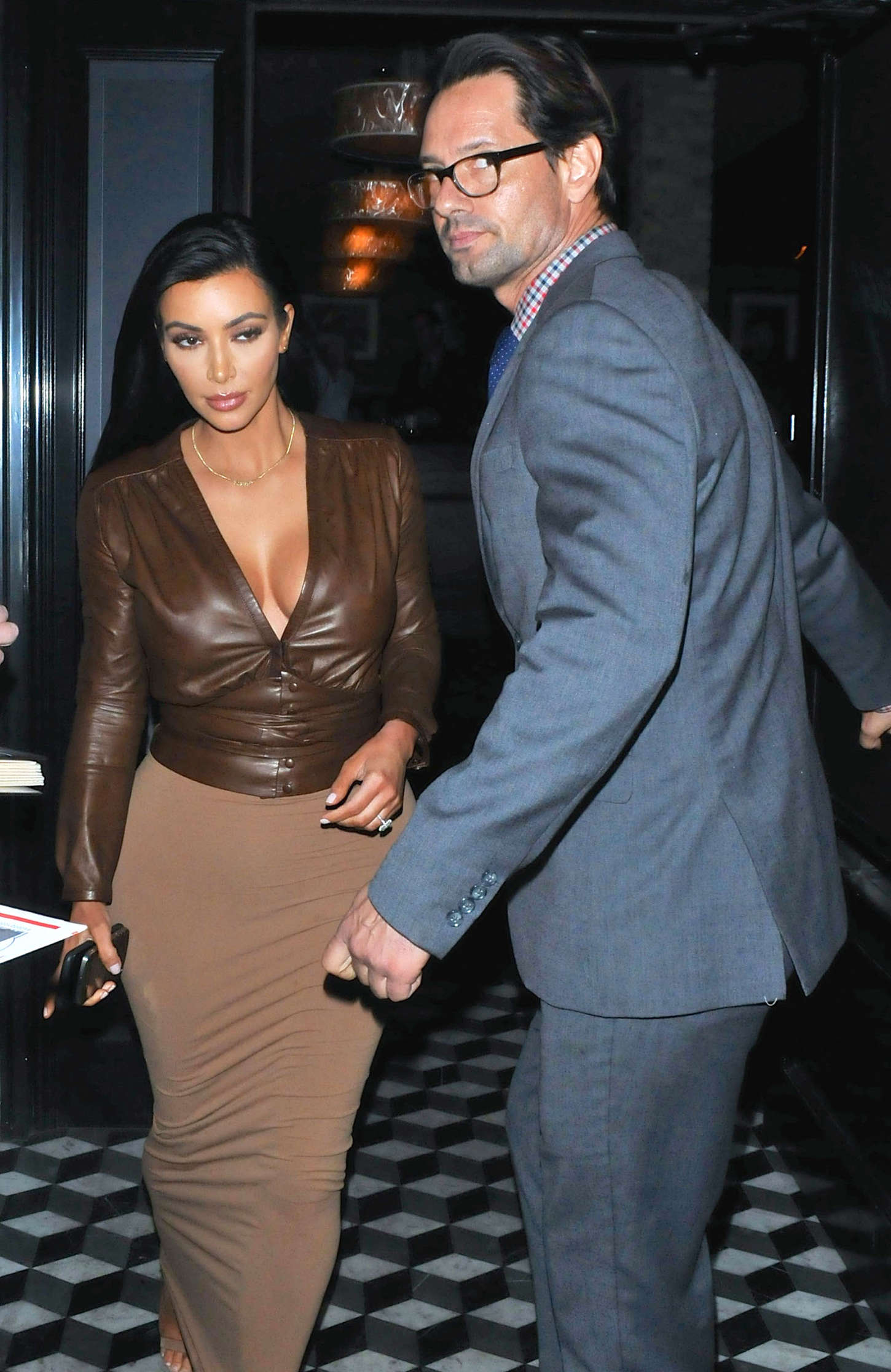 Kim Kardashian spotted out for dinner at Craig’s Restaurant