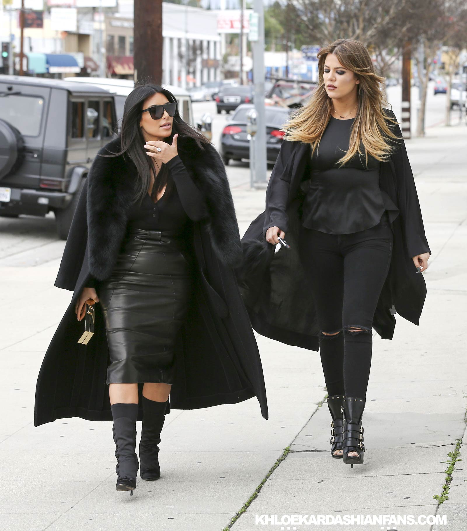 Kim & Khloe Kardashian arriving at Jenner Communications