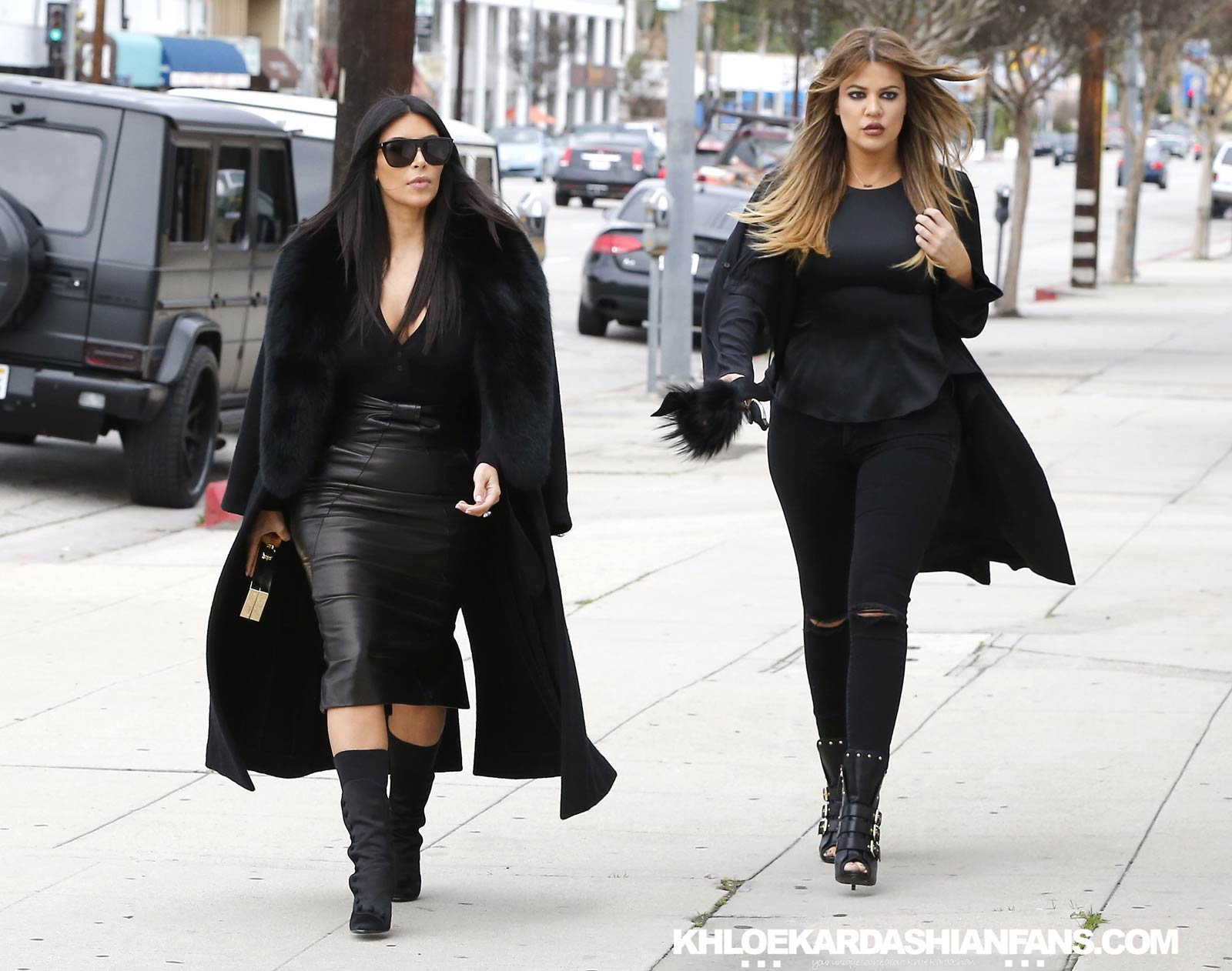 Kim & Khloe Kardashian arriving at Jenner Communications