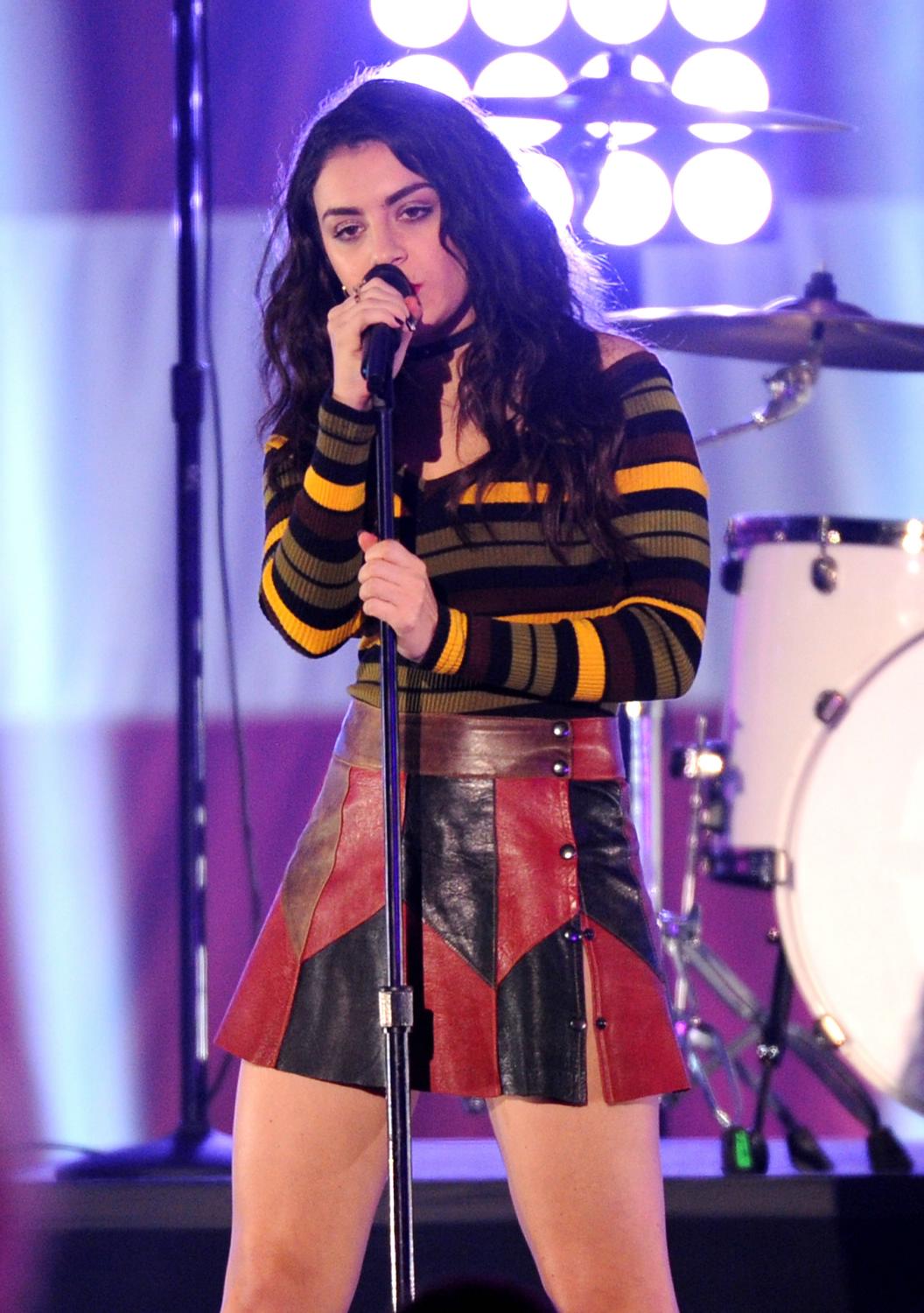 Charli XCX at VH1 Papa John’s Super Bowl Blitz