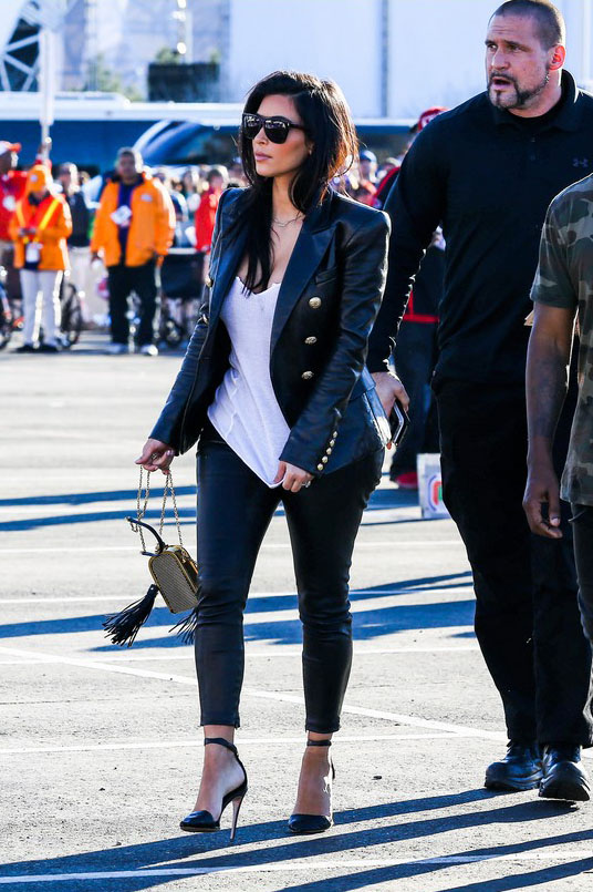 Kim Kardashian arrives for the 2015 Super Bowl