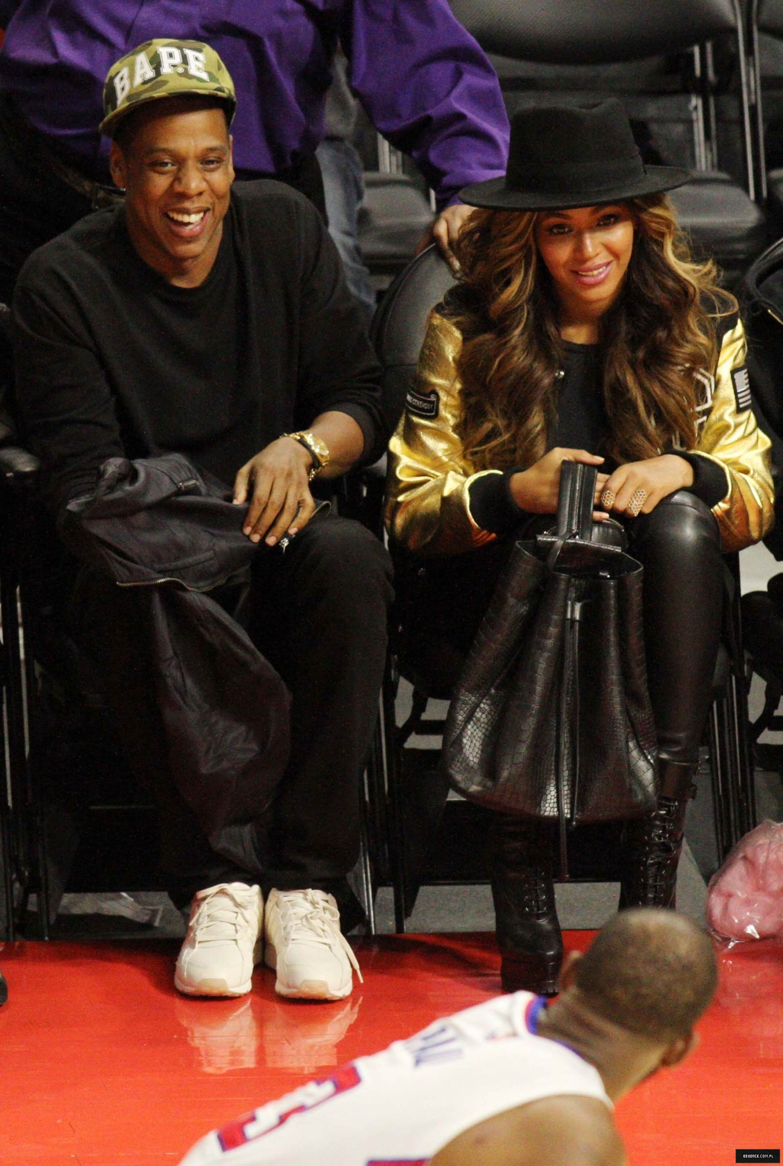 Beyonce attends Los Angeles Clippers vs Cleveland Cavaliers game