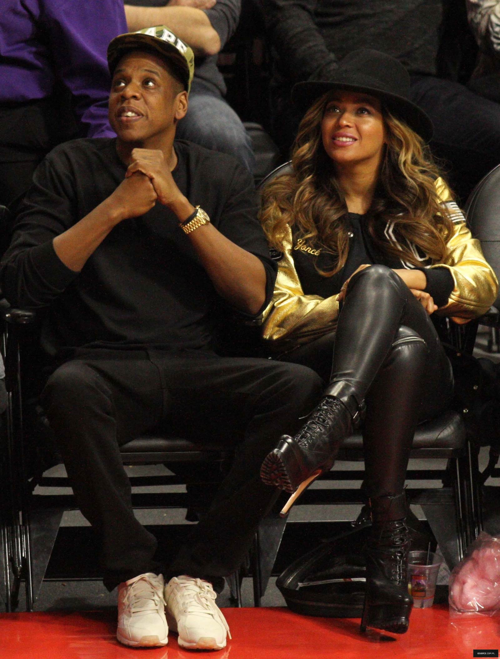 Beyonce attends Los Angeles Clippers vs Cleveland Cavaliers game