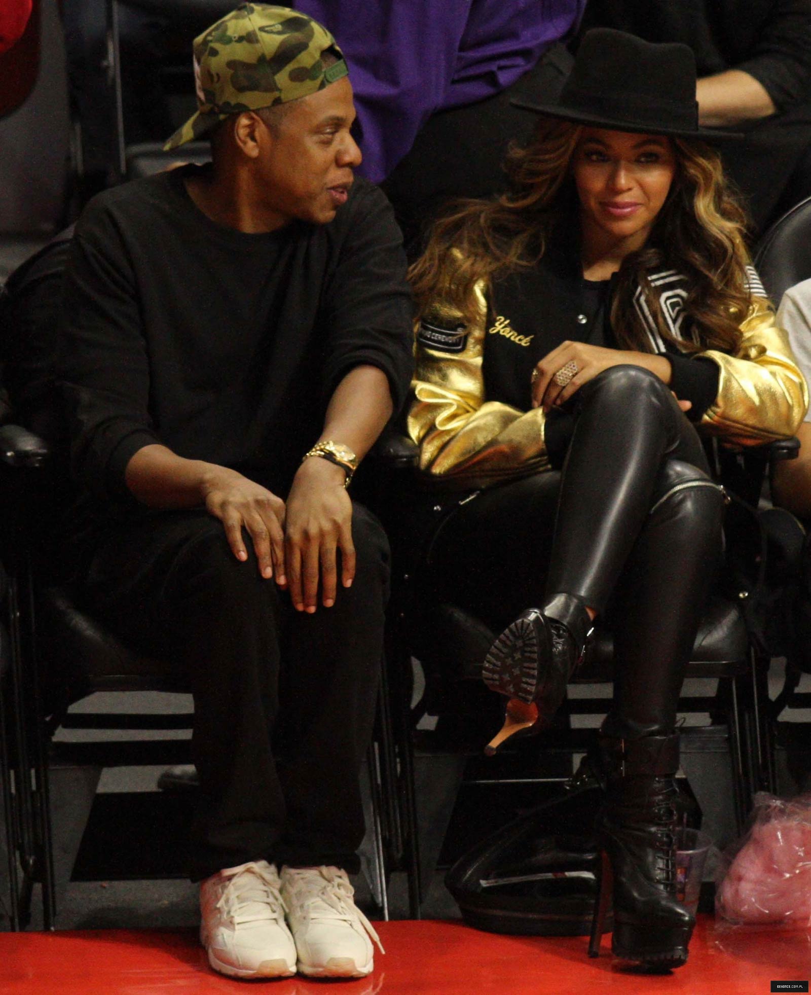 Beyonce attends Los Angeles Clippers vs Cleveland Cavaliers game