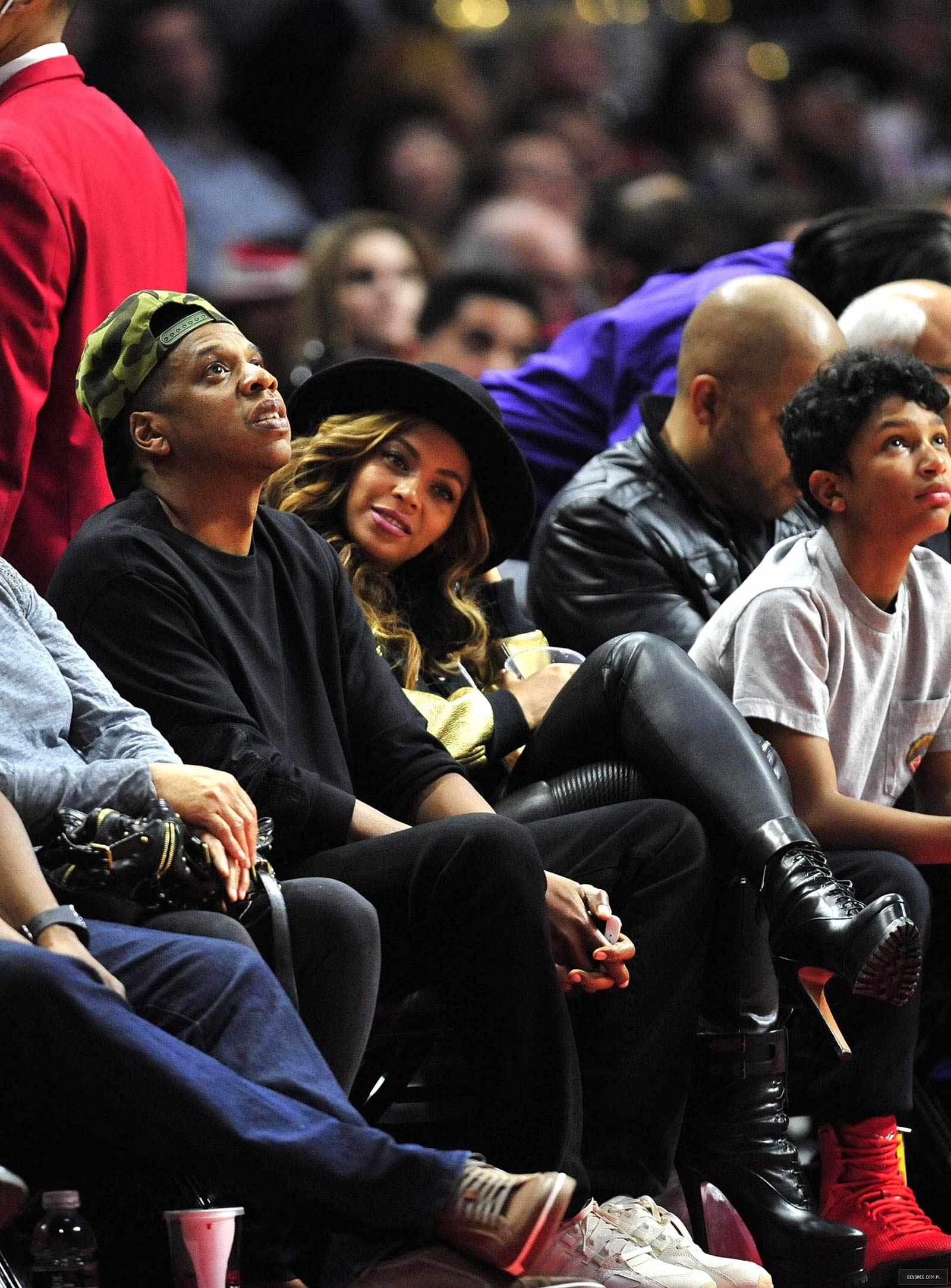 Beyonce attends Los Angeles Clippers vs Cleveland Cavaliers game