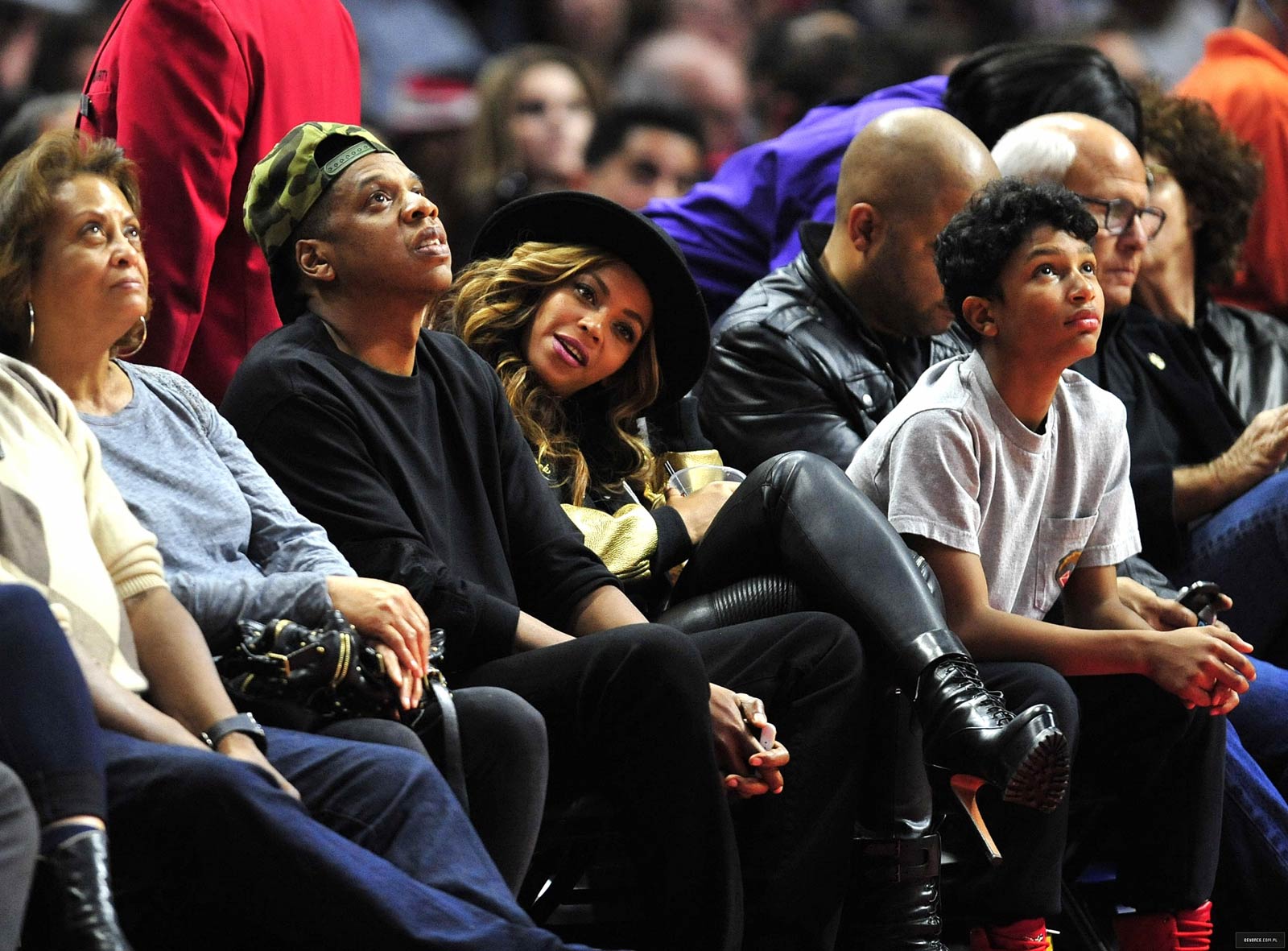 Beyonce attends Los Angeles Clippers vs Cleveland Cavaliers game