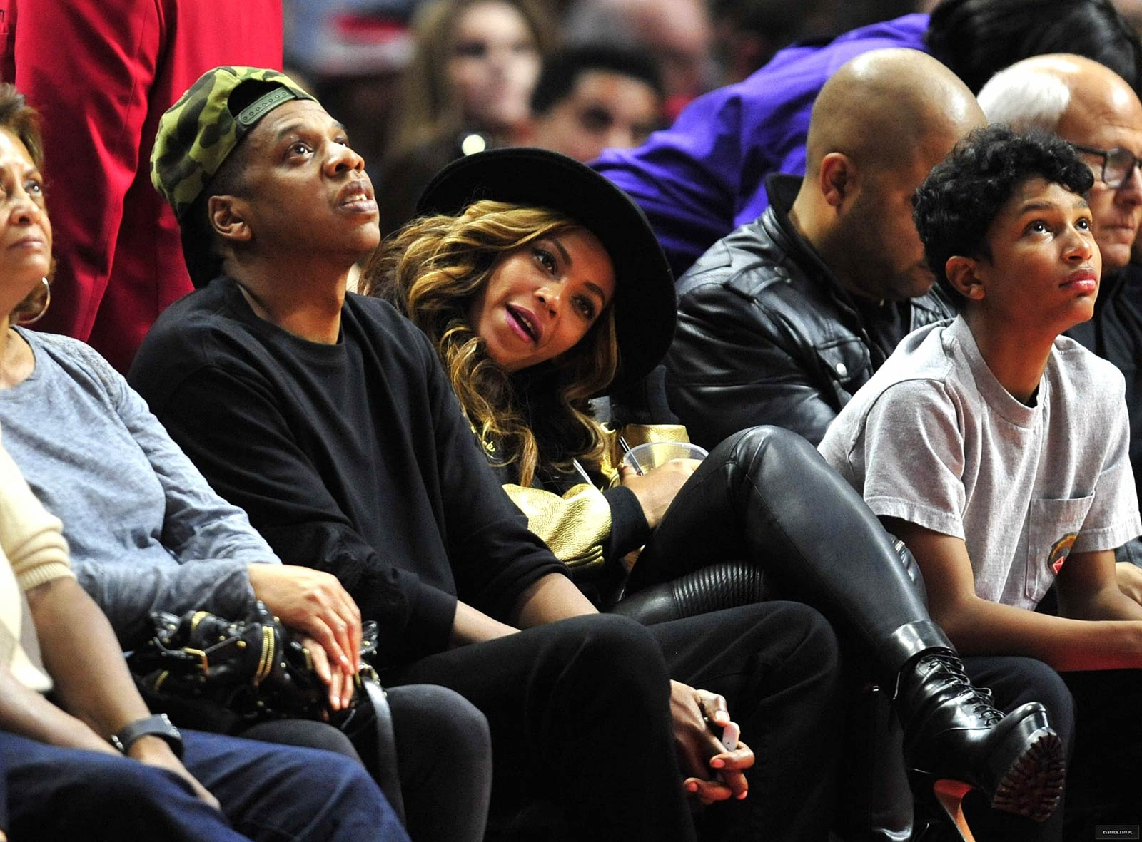 Beyonce attends Los Angeles Clippers vs Cleveland Cavaliers game