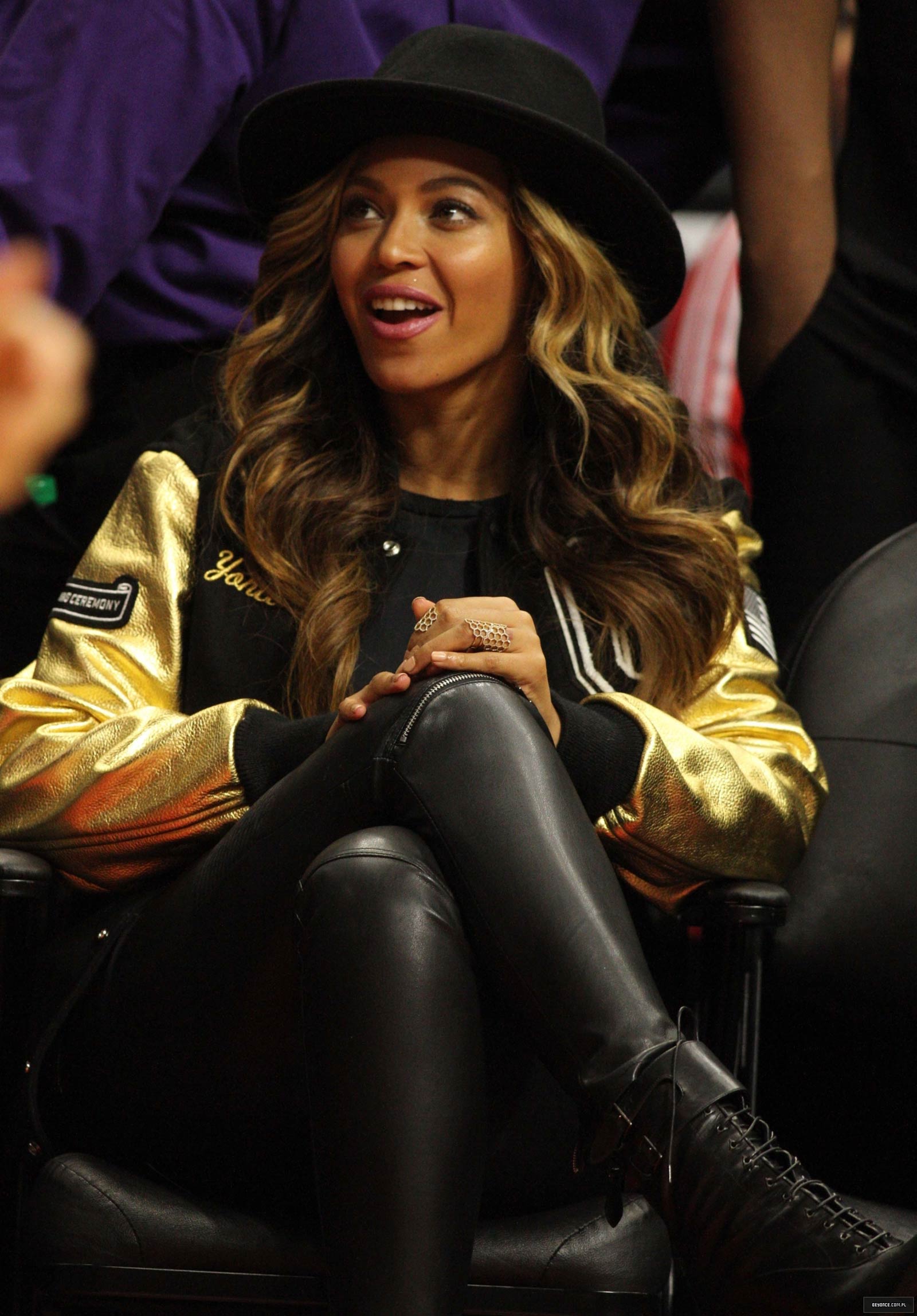 Beyonce attends Los Angeles Clippers vs Cleveland Cavaliers game