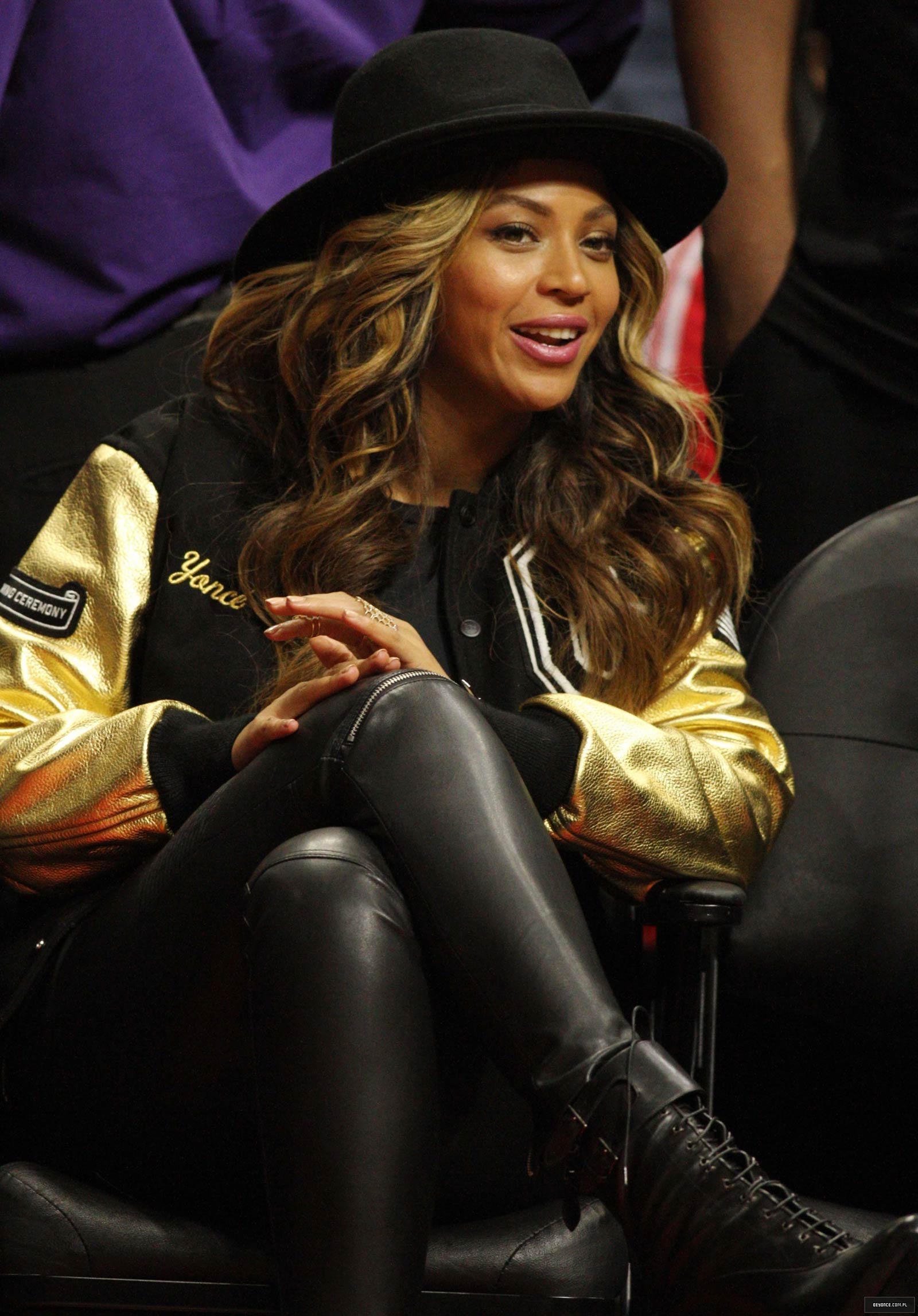 Beyonce attends Los Angeles Clippers vs Cleveland Cavaliers game