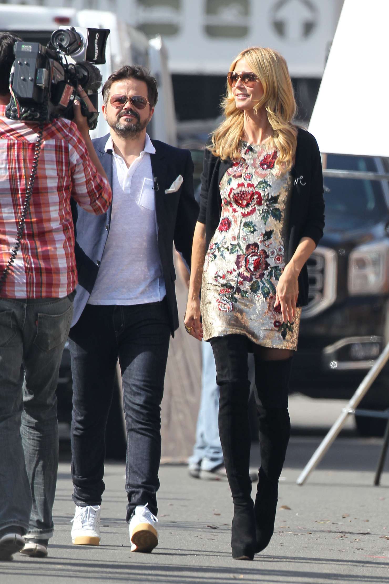 Heidi Klum on the Set of Germany Next Top Model Shooting in LA