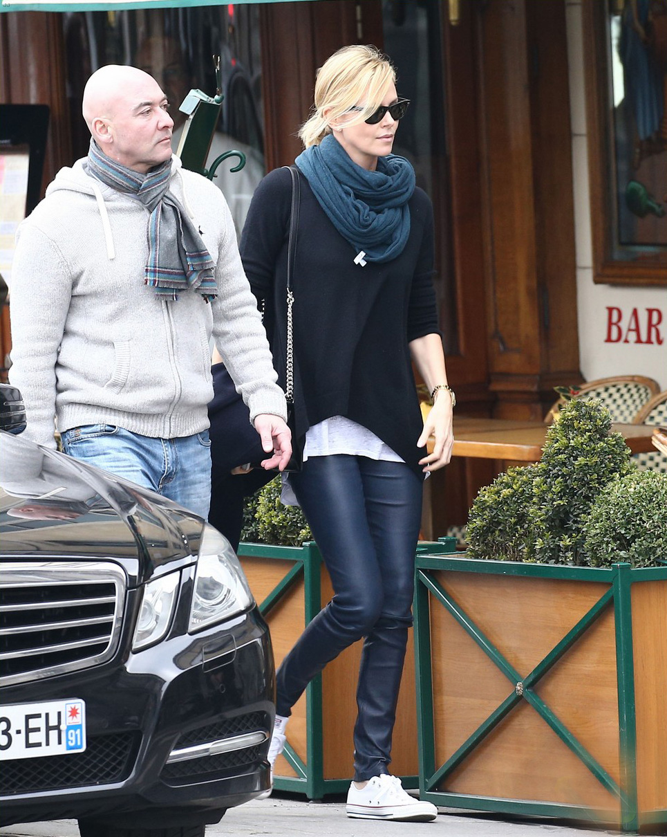 Charlize Theron at Le Voltaire restaurant