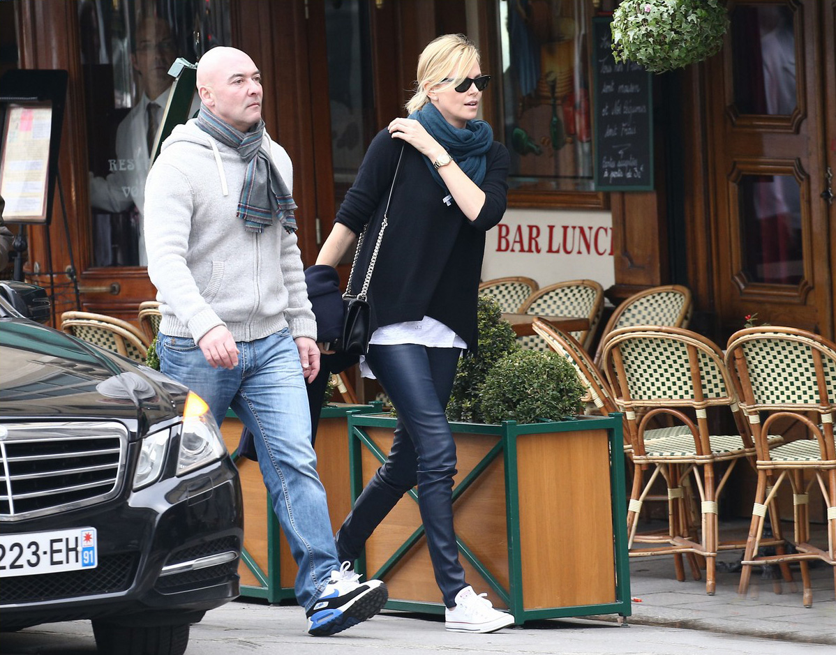 Charlize Theron at Le Voltaire restaurant