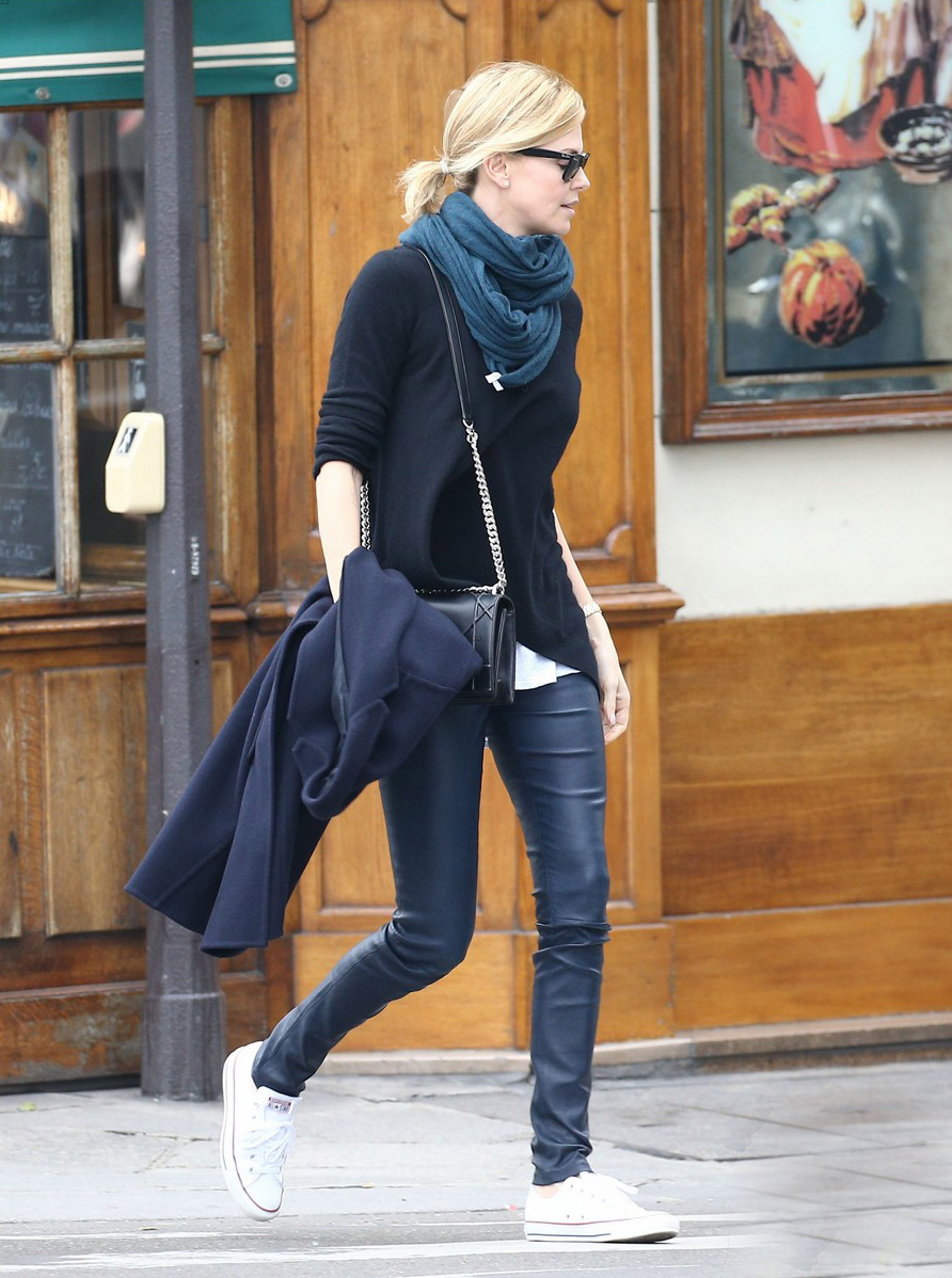 Charlize Theron at Le Voltaire restaurant