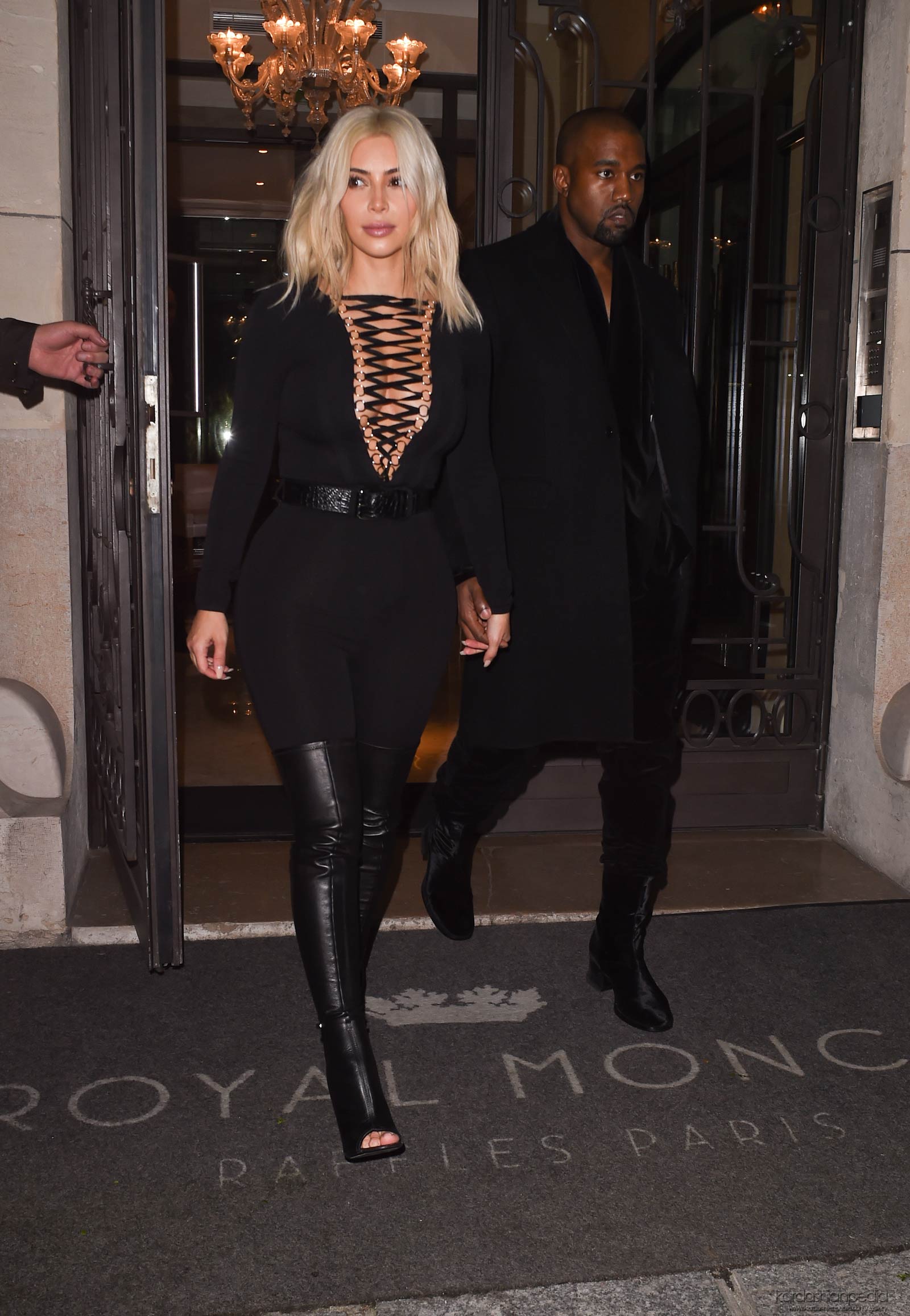 Kim Kardashian step out of her hotel