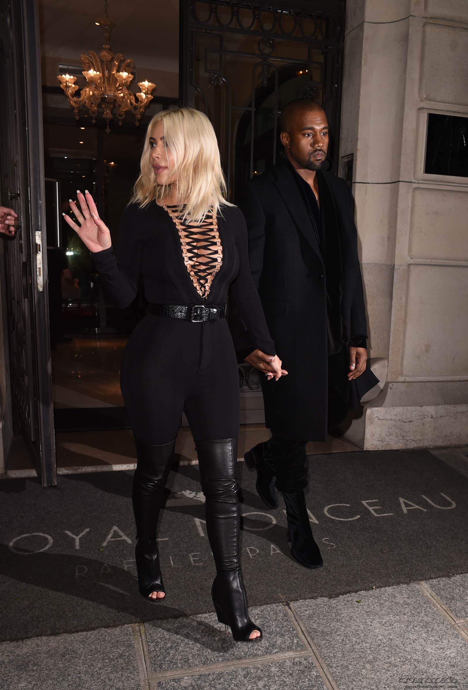 Kim Kardashian step out of her hotel