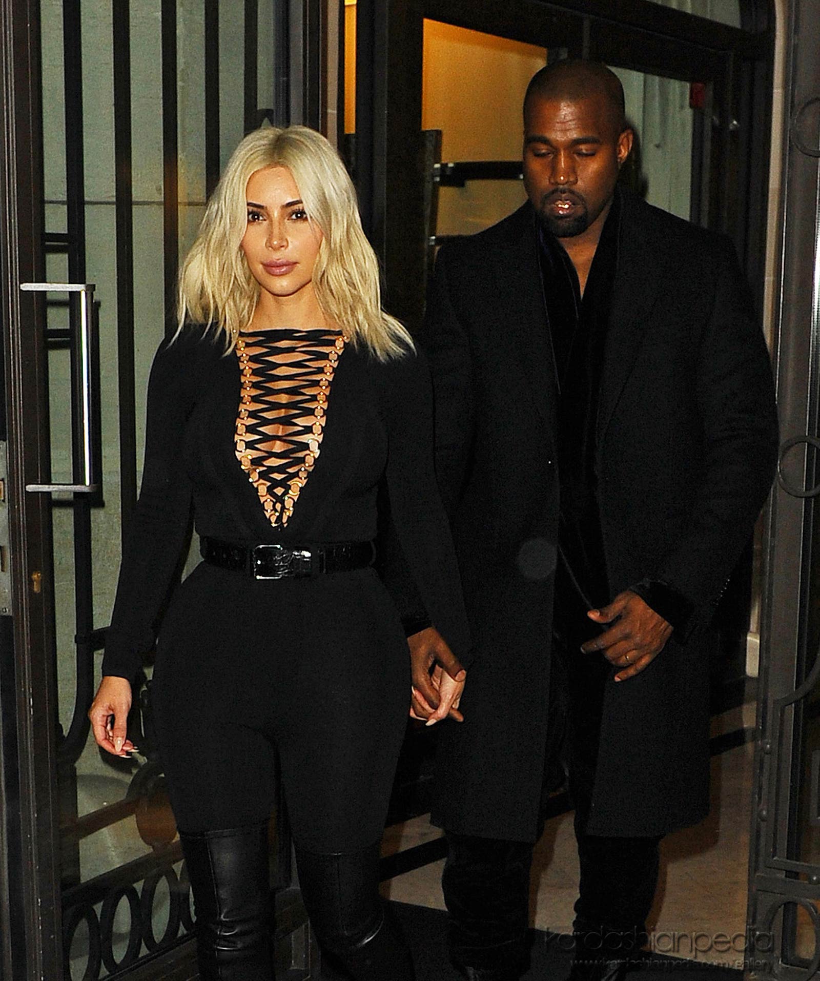 Kim Kardashian step out of her hotel