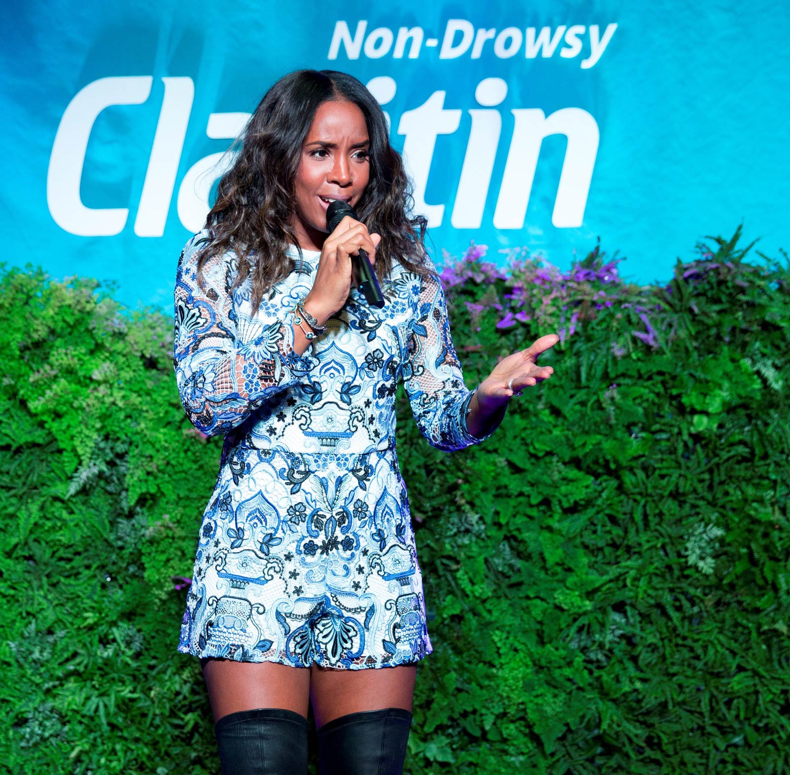 Kelly Rowland performs at the Claritin kick off spring event