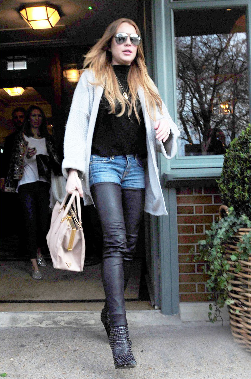 Lindsay Lohan at The Ivy restaurant