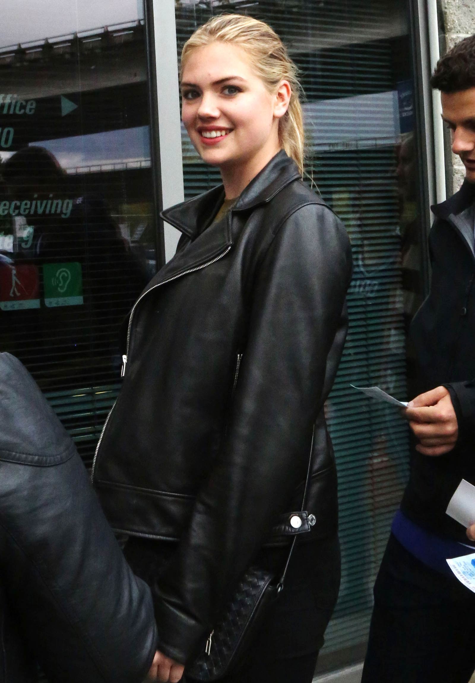 Kate Upton at Vancouver Canucks vs Calgary Flames Game