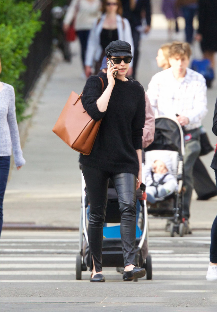 Anne Hathaway in New York City