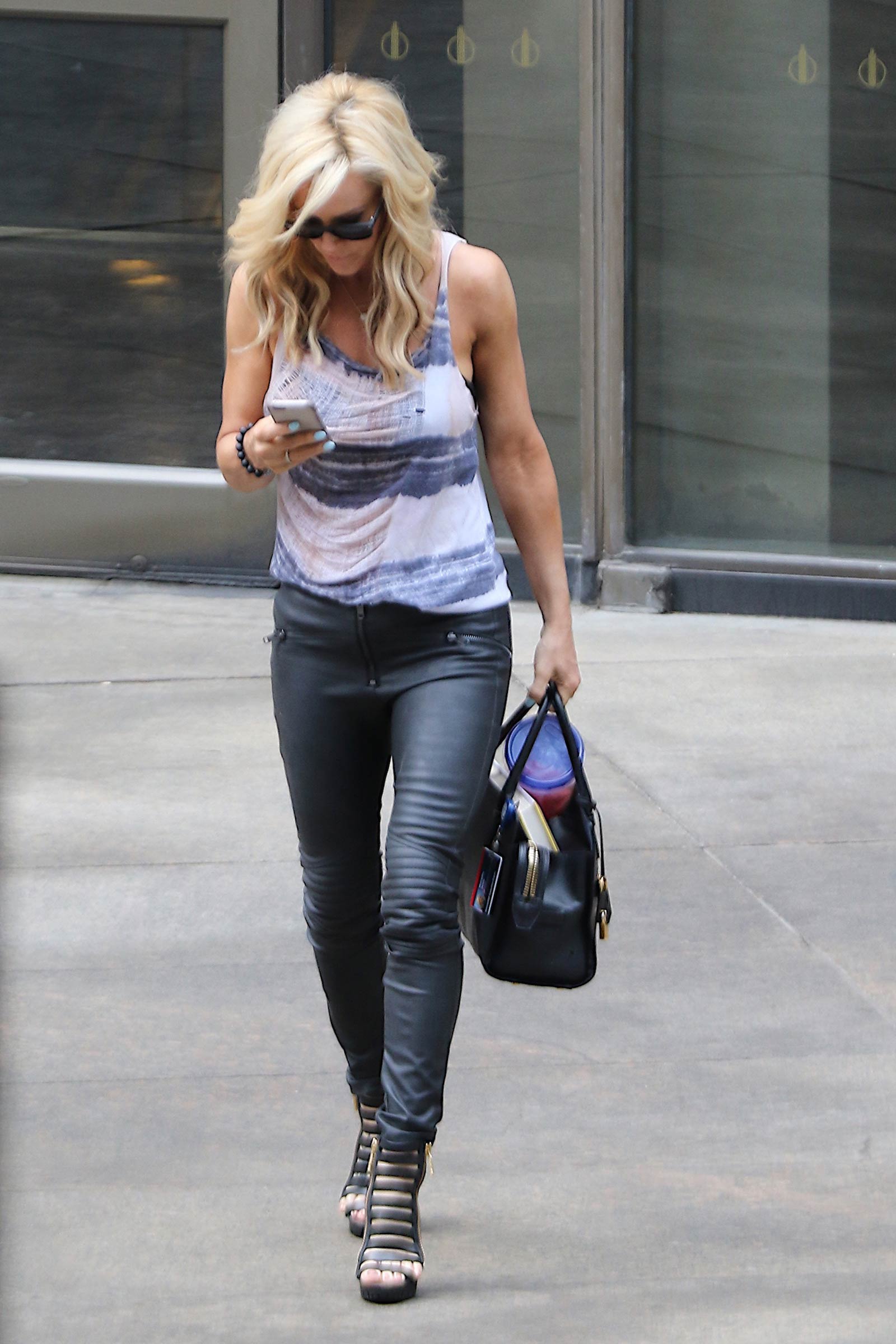 Jenny McCarthy out in New York