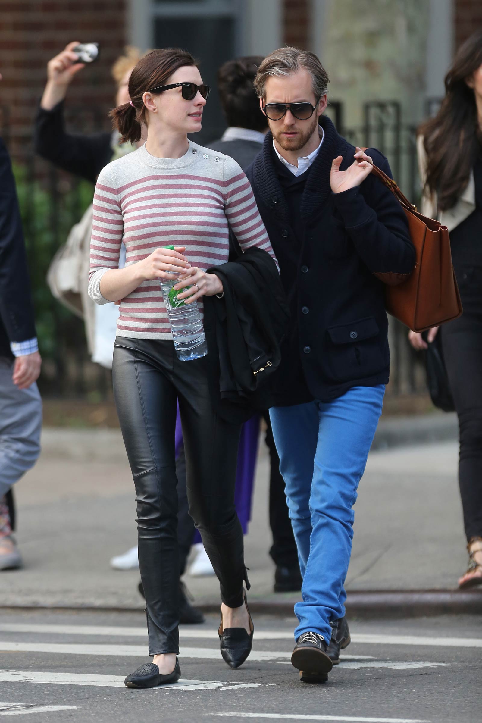 Anne Hathaway walking to the Public Theatre