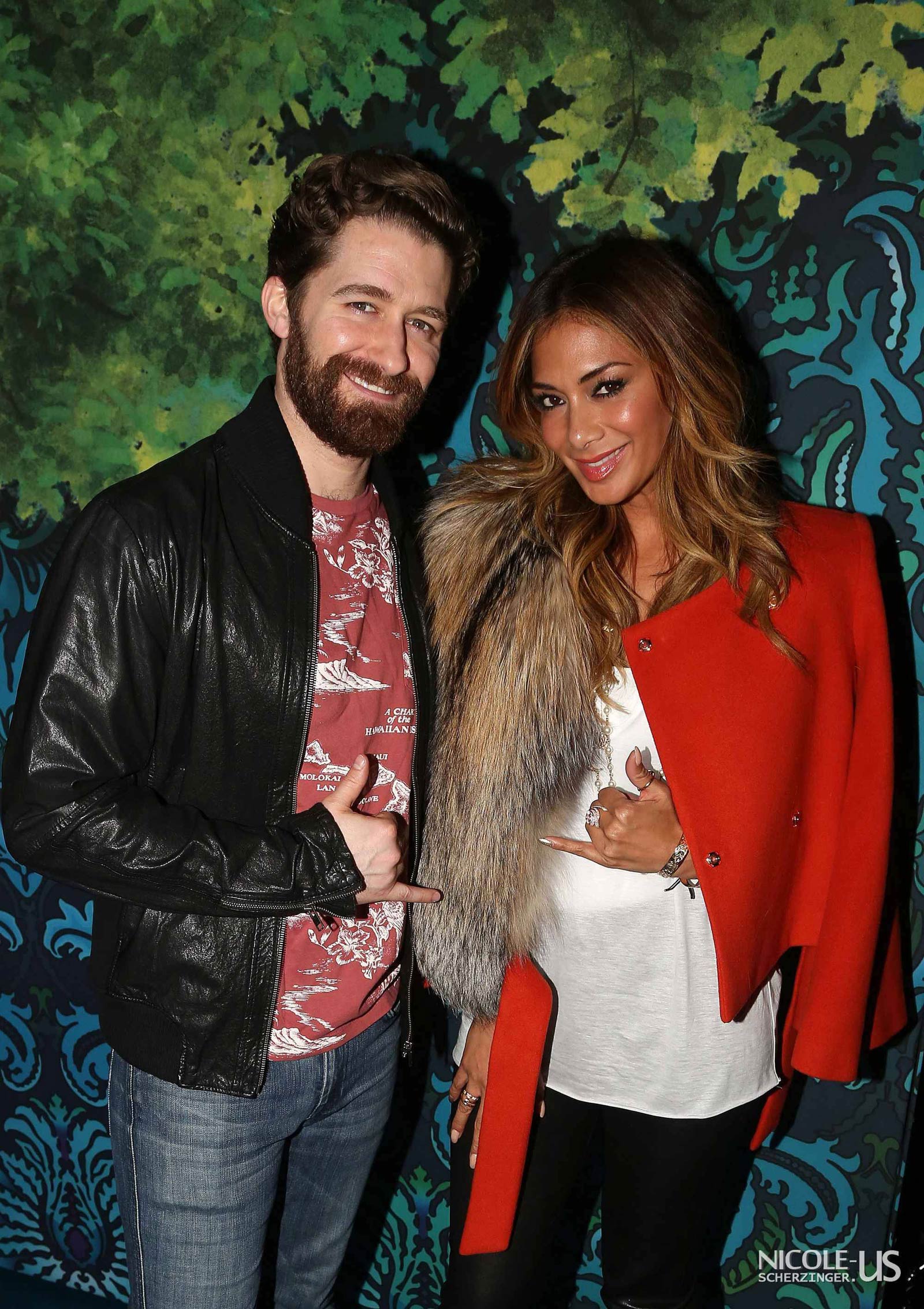 Nicole Scherzinger poses backstage at the musical Finding Neverland