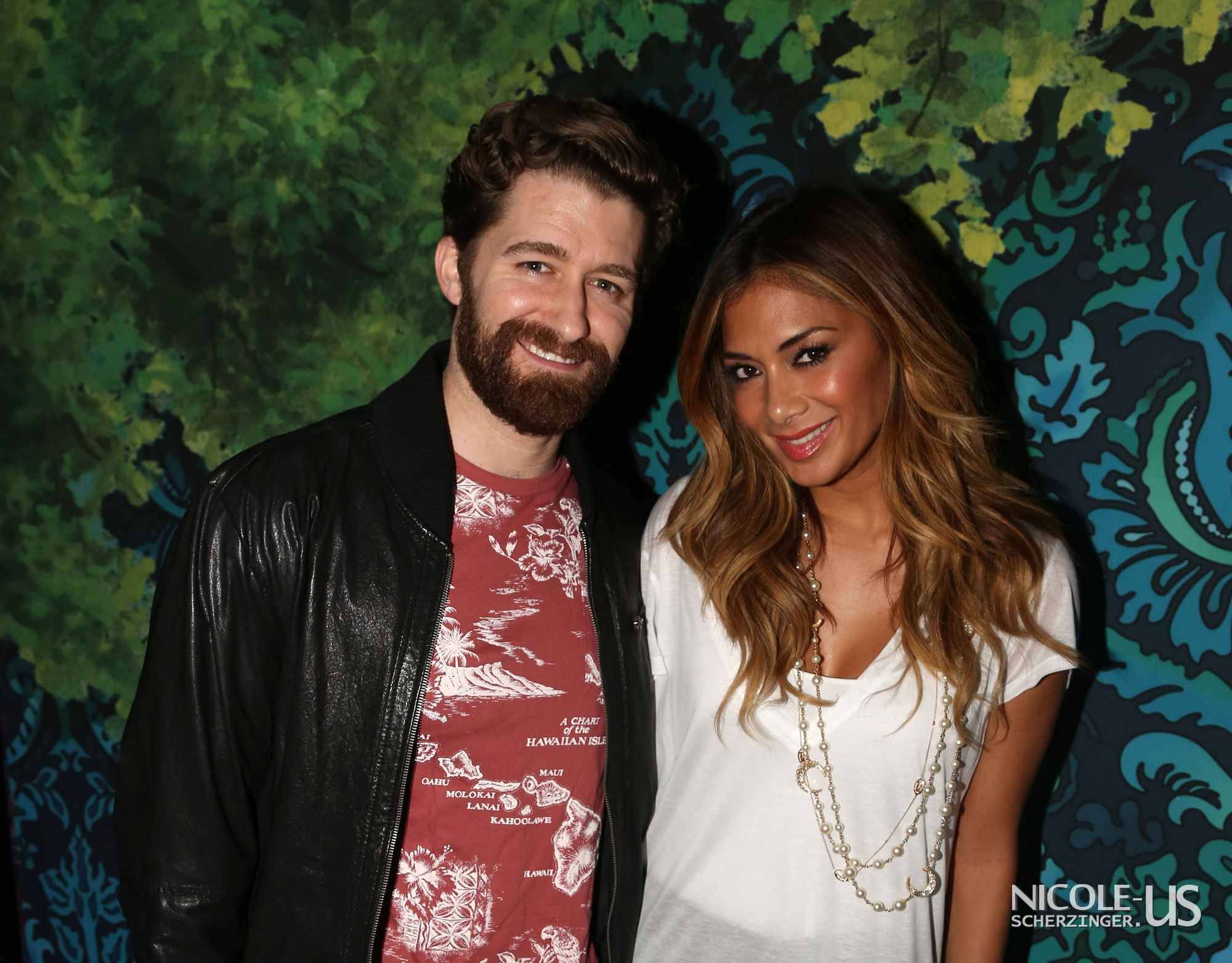 Nicole Scherzinger poses backstage at the musical Finding Neverland