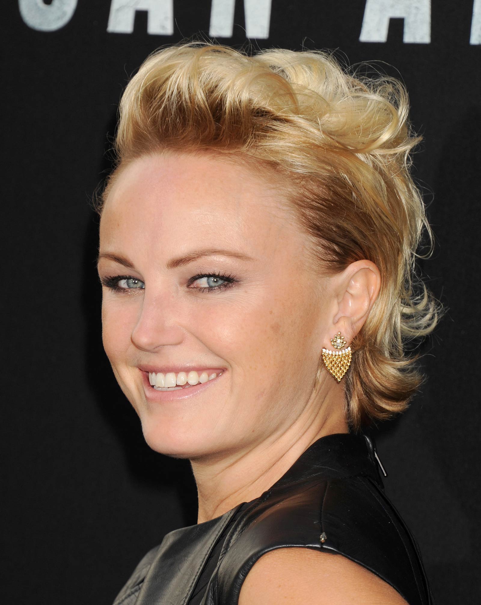 Malin Akerman attends San Andreas premiere