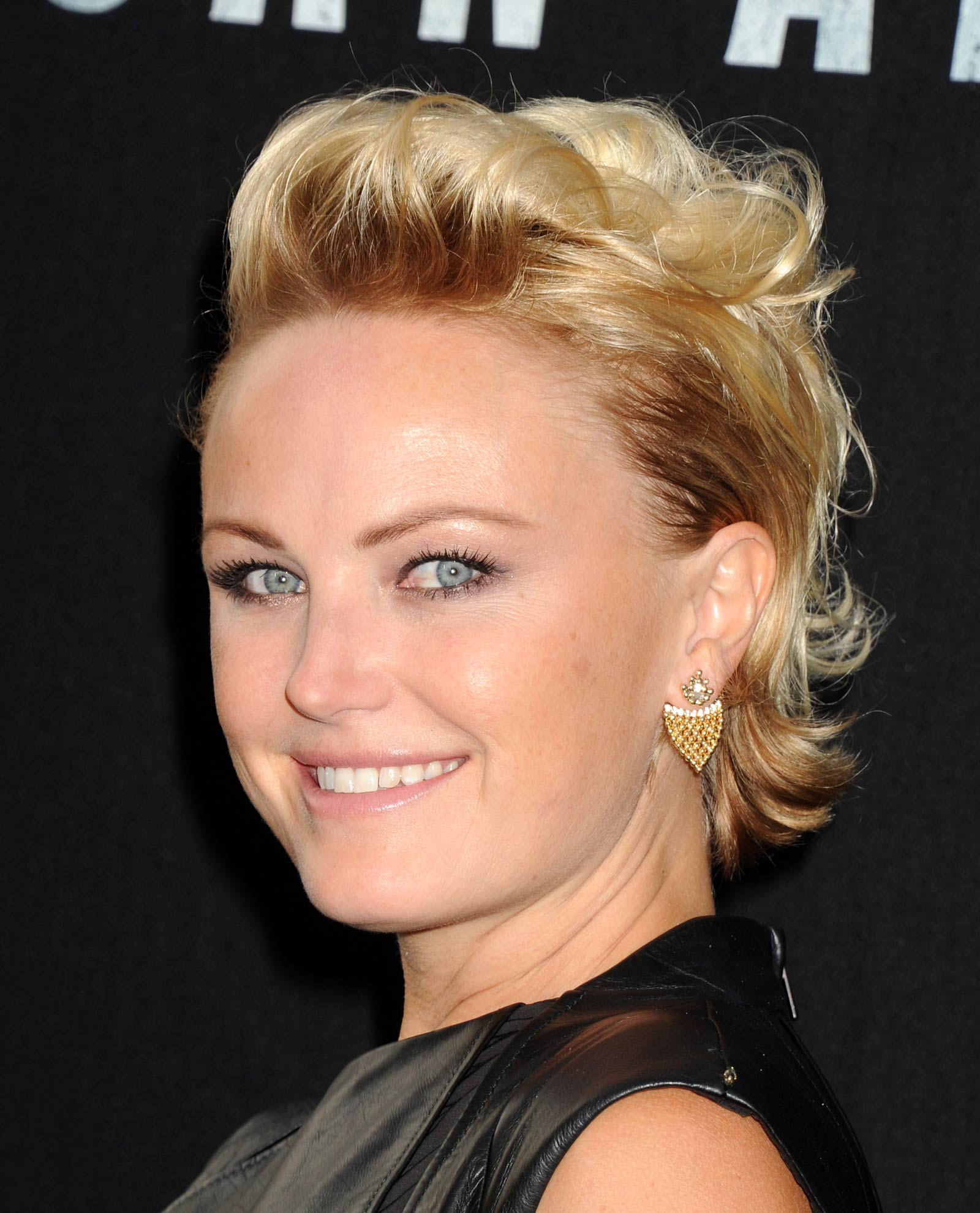 Malin Akerman attends San Andreas premiere