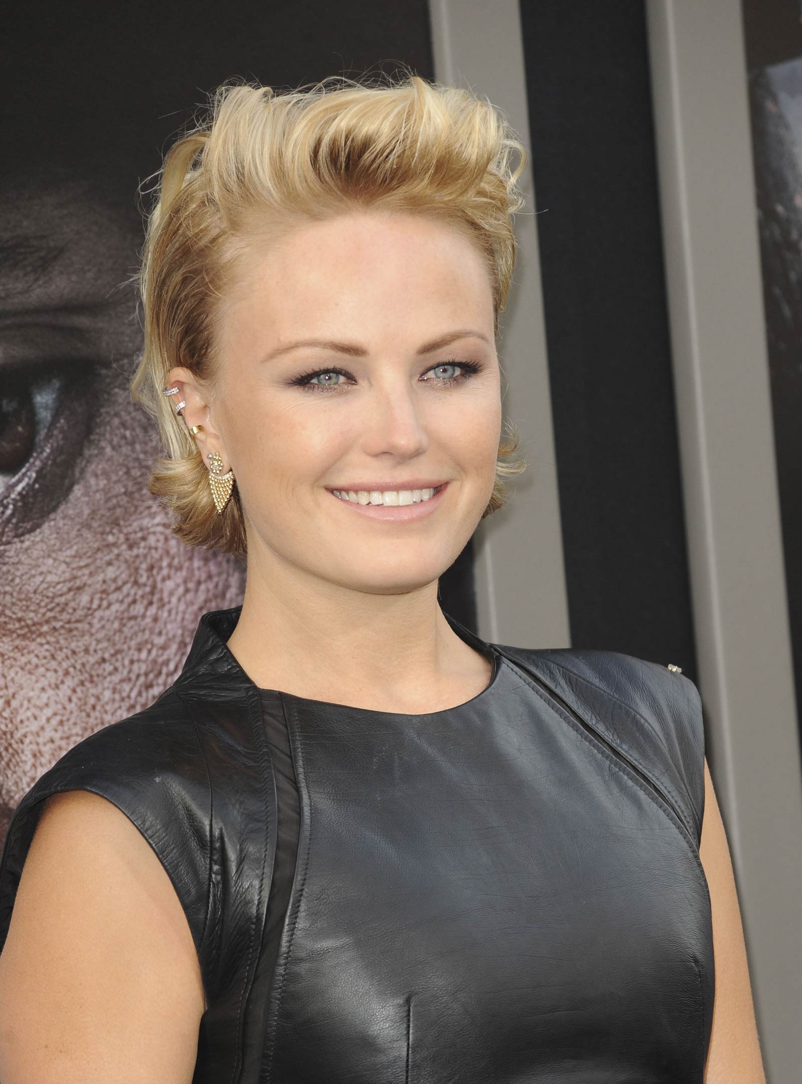 Malin Akerman attends San Andreas premiere