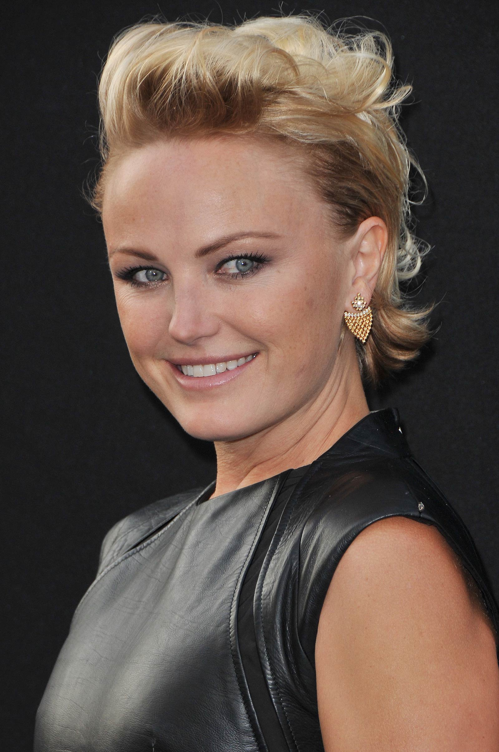 Malin Akerman attends San Andreas premiere