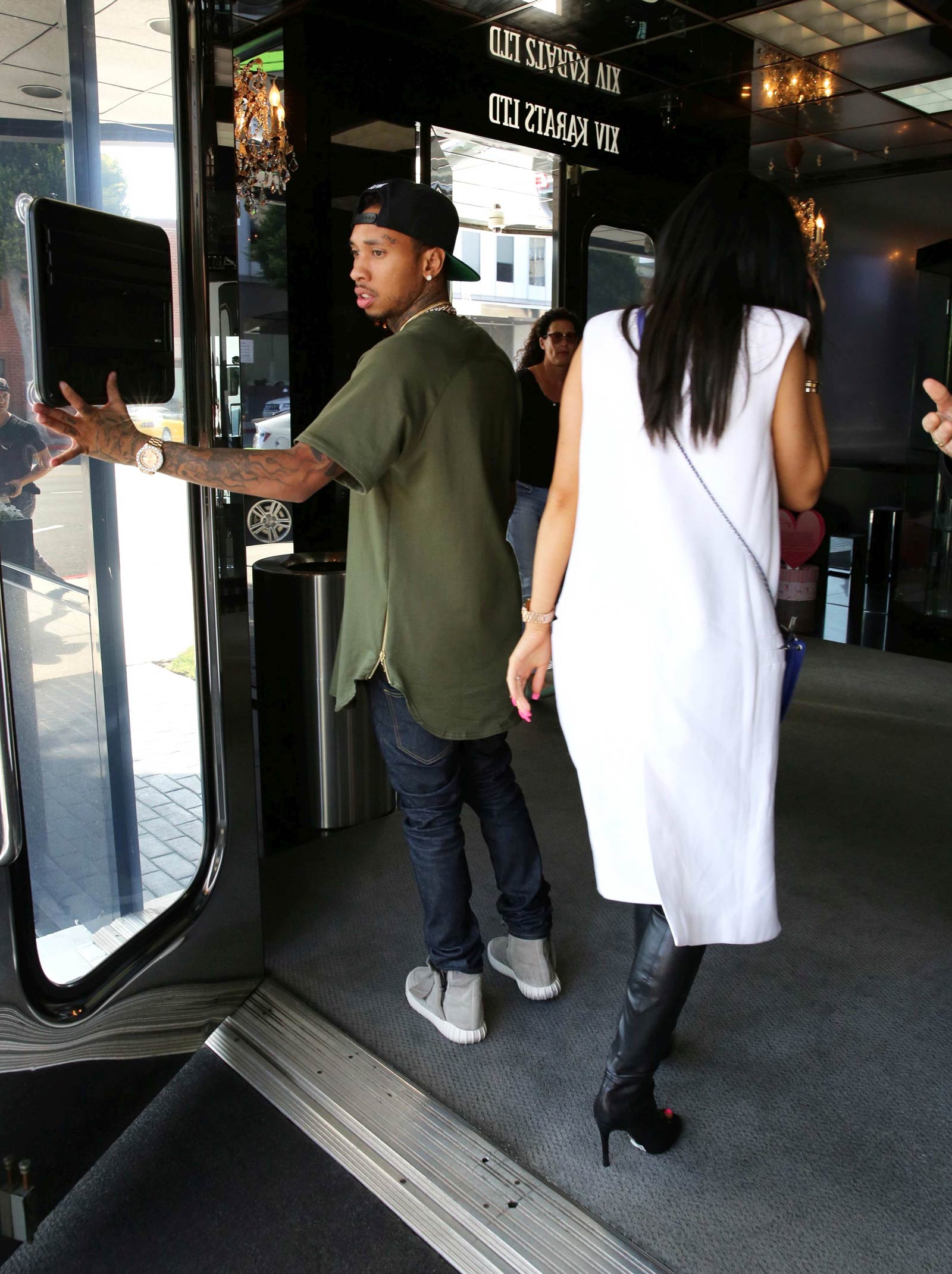Kylie Jenner arriving at XIV Karats